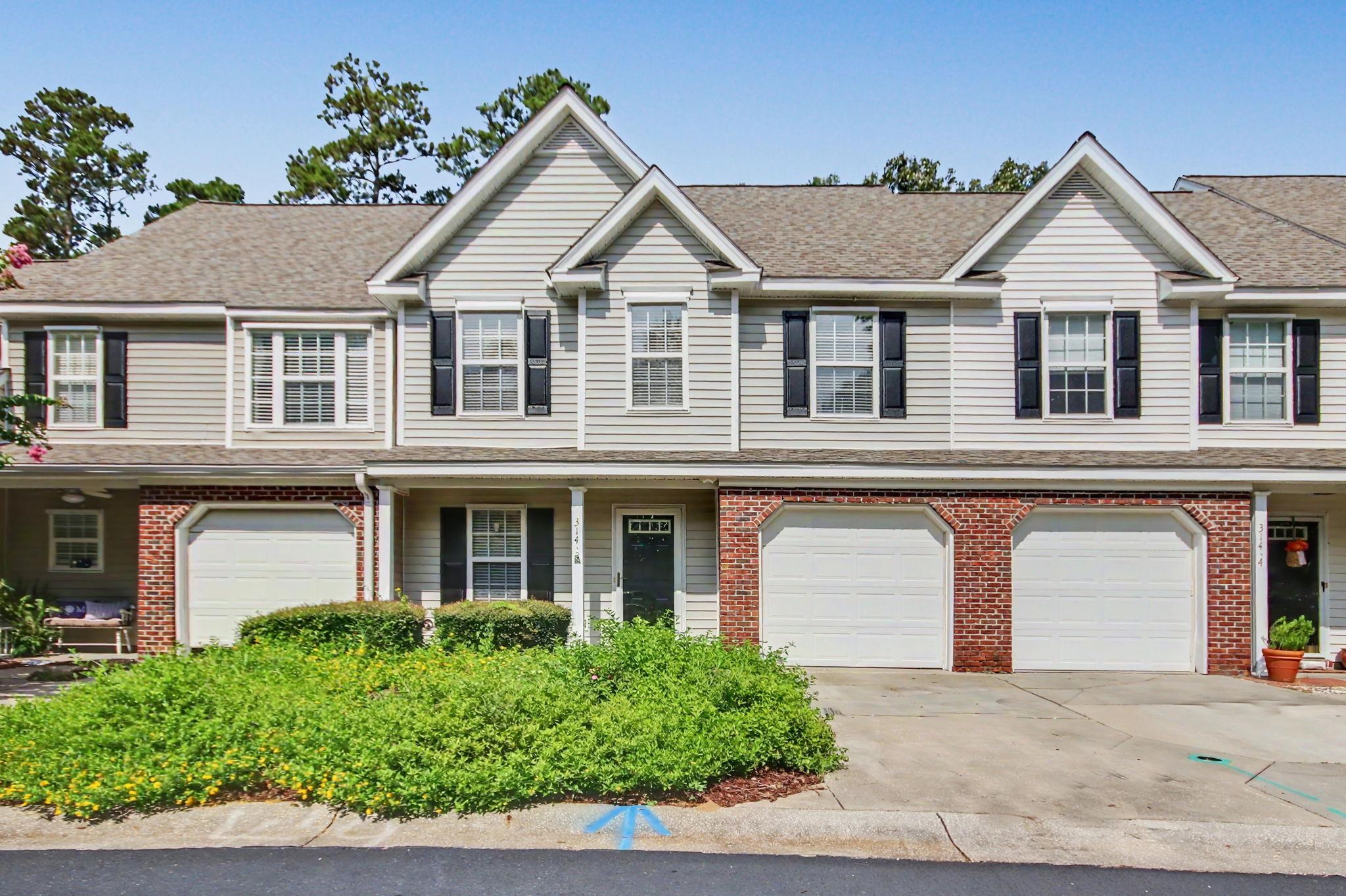 314 Red Rose Blvd. Unit: 3