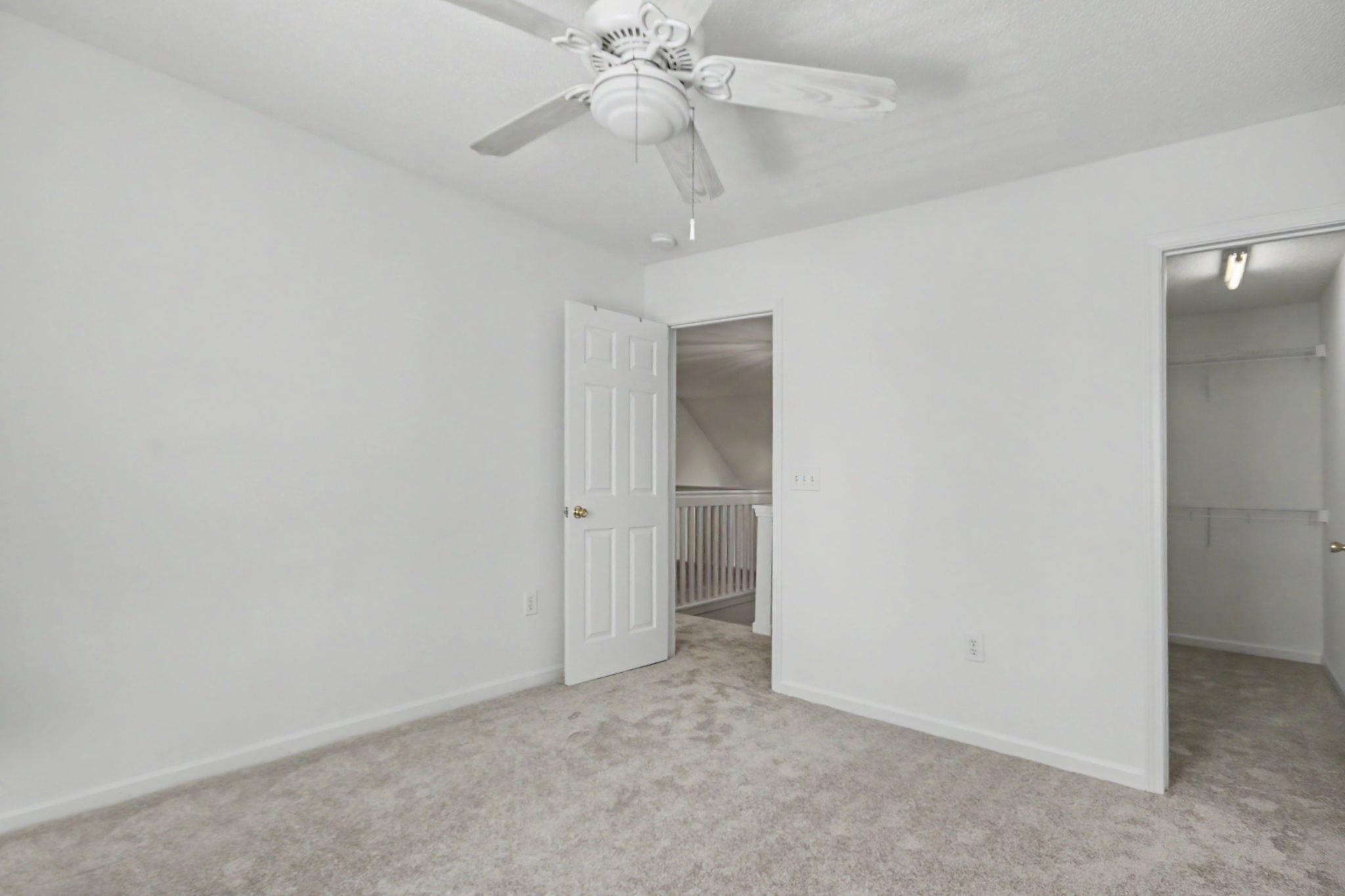 314 Red Rose Blvd. Unit: 3