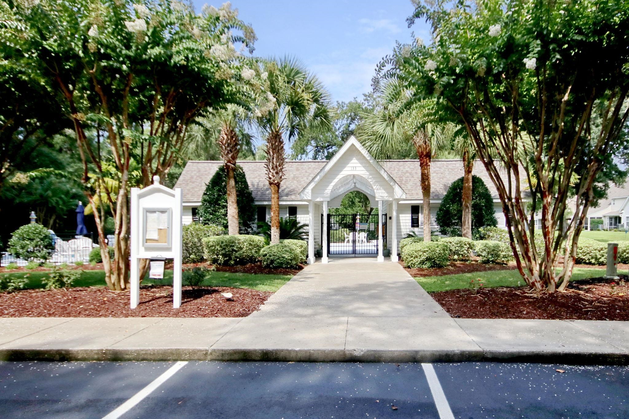 314 Red Rose Blvd. Unit: 3