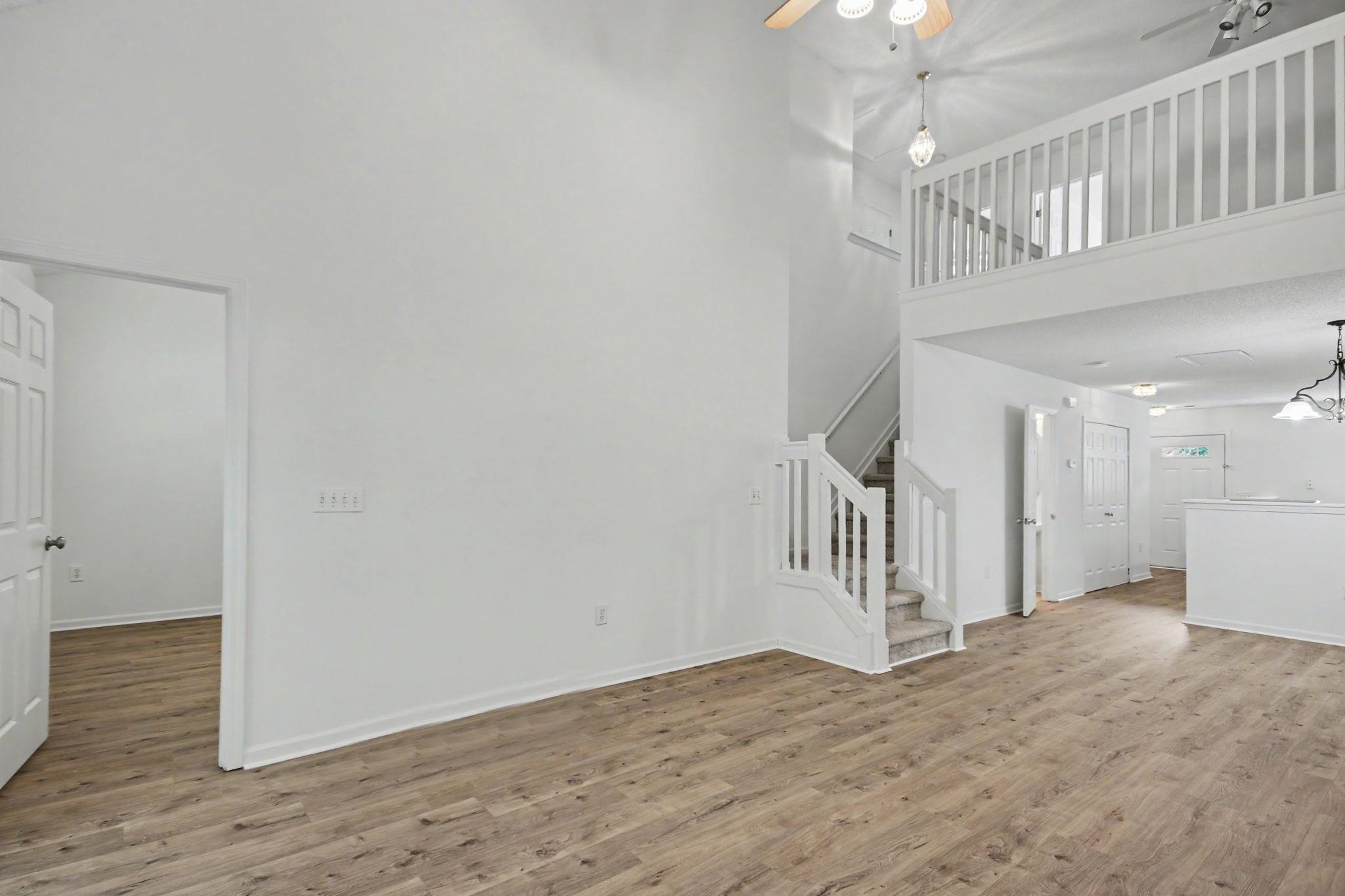314 Red Rose Blvd. Unit: 3