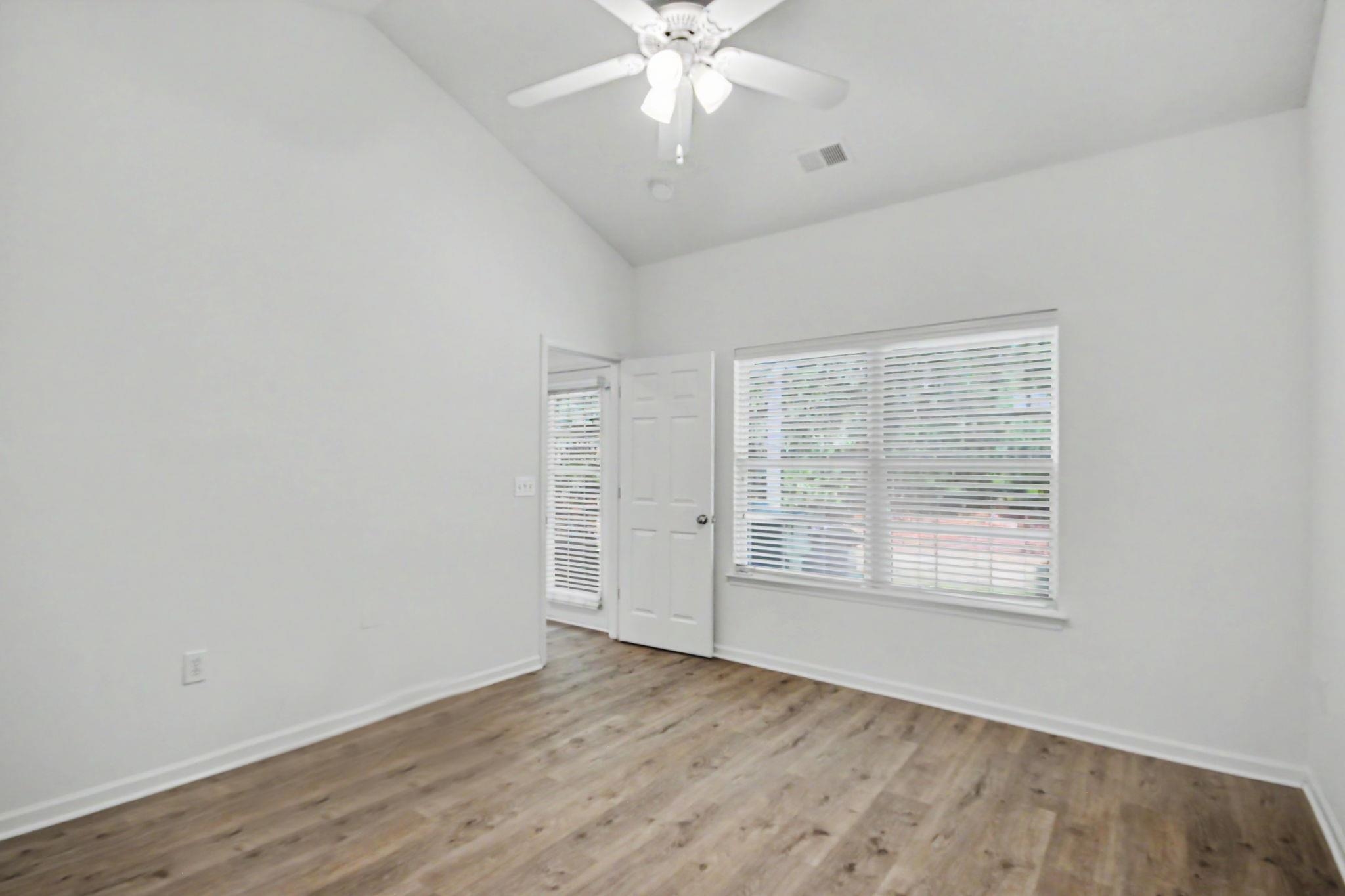314 Red Rose Blvd. Unit: 3