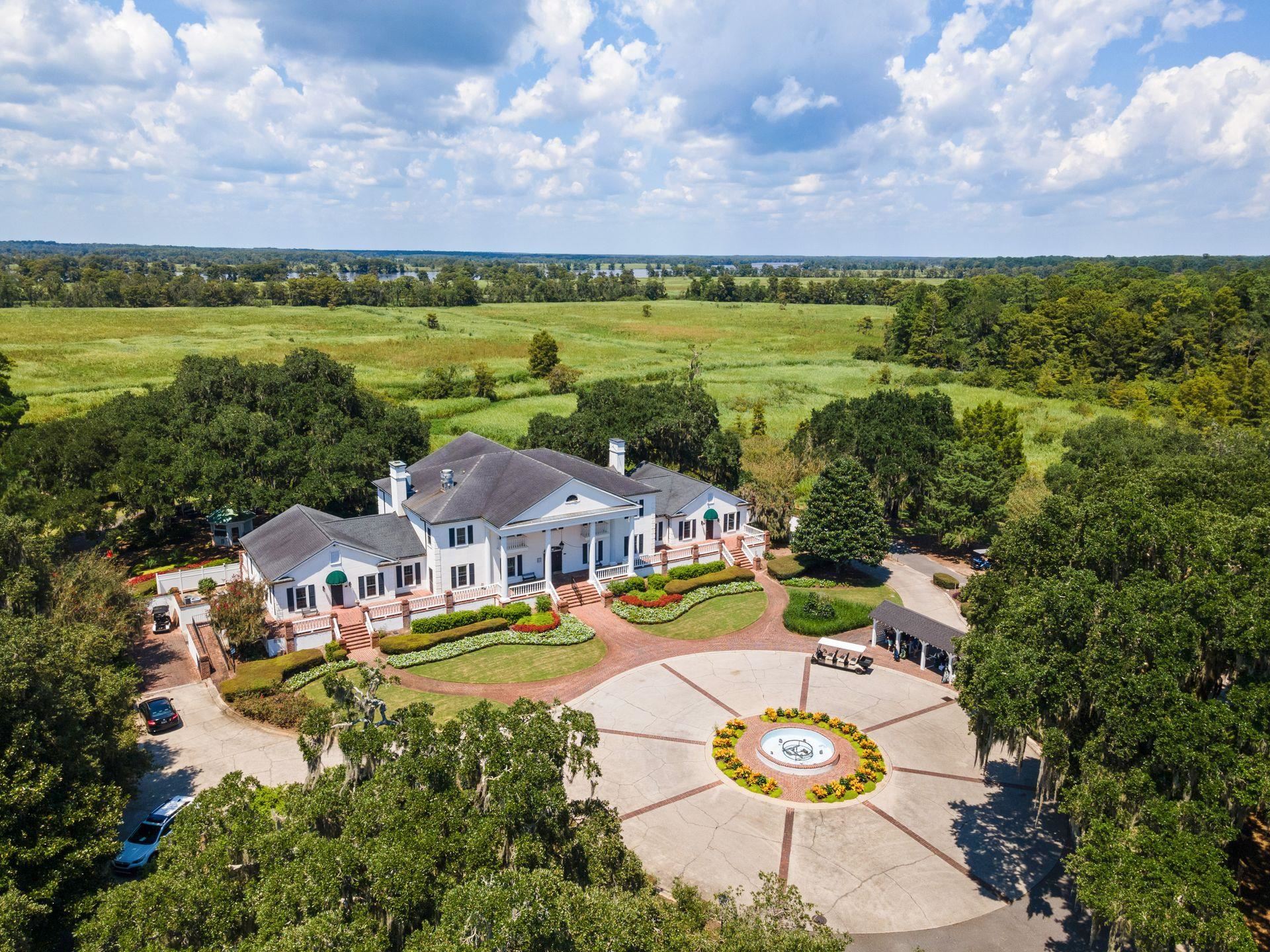 162 Prestwick Dr.