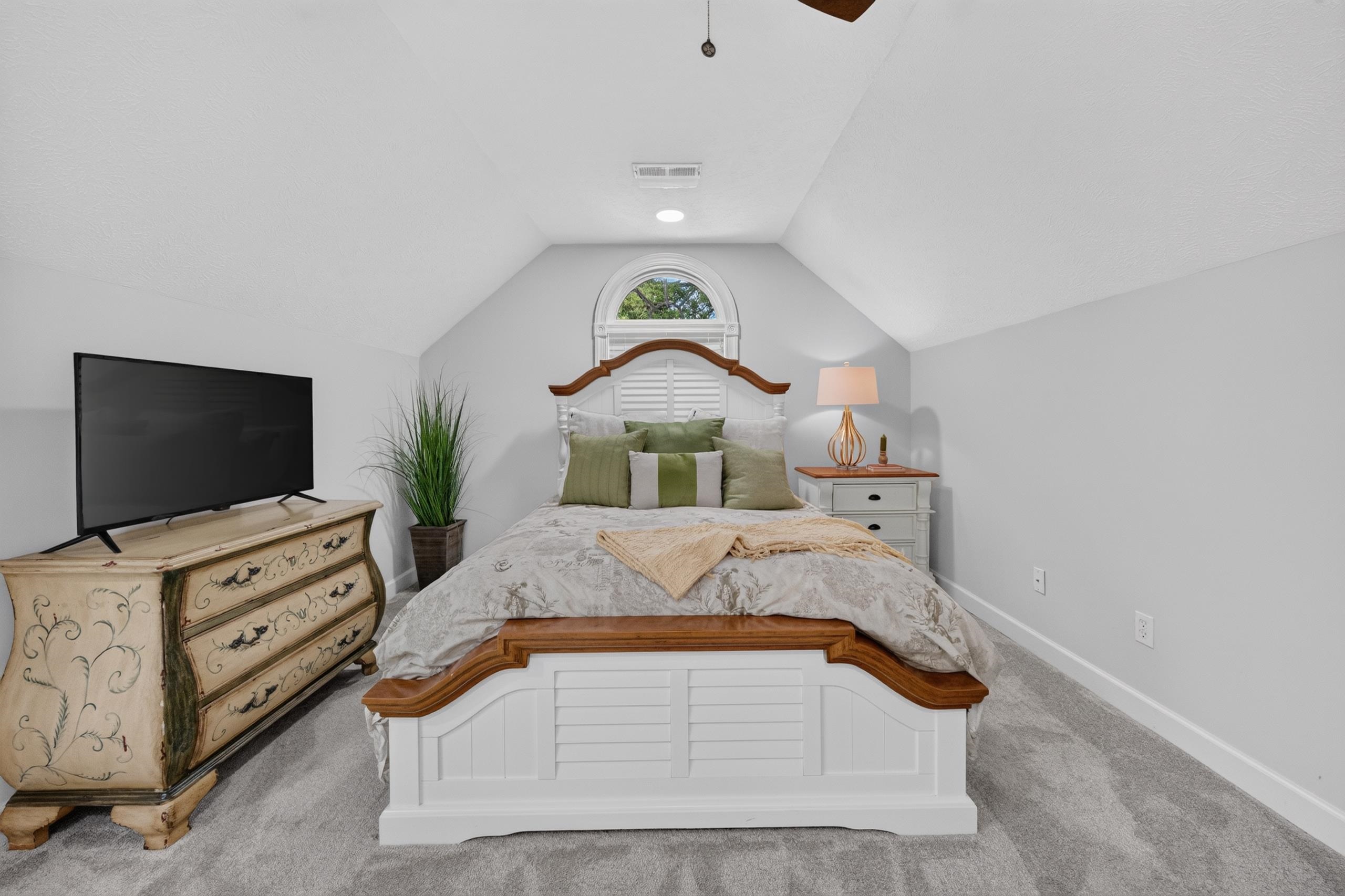 162 Prestwick Dr.