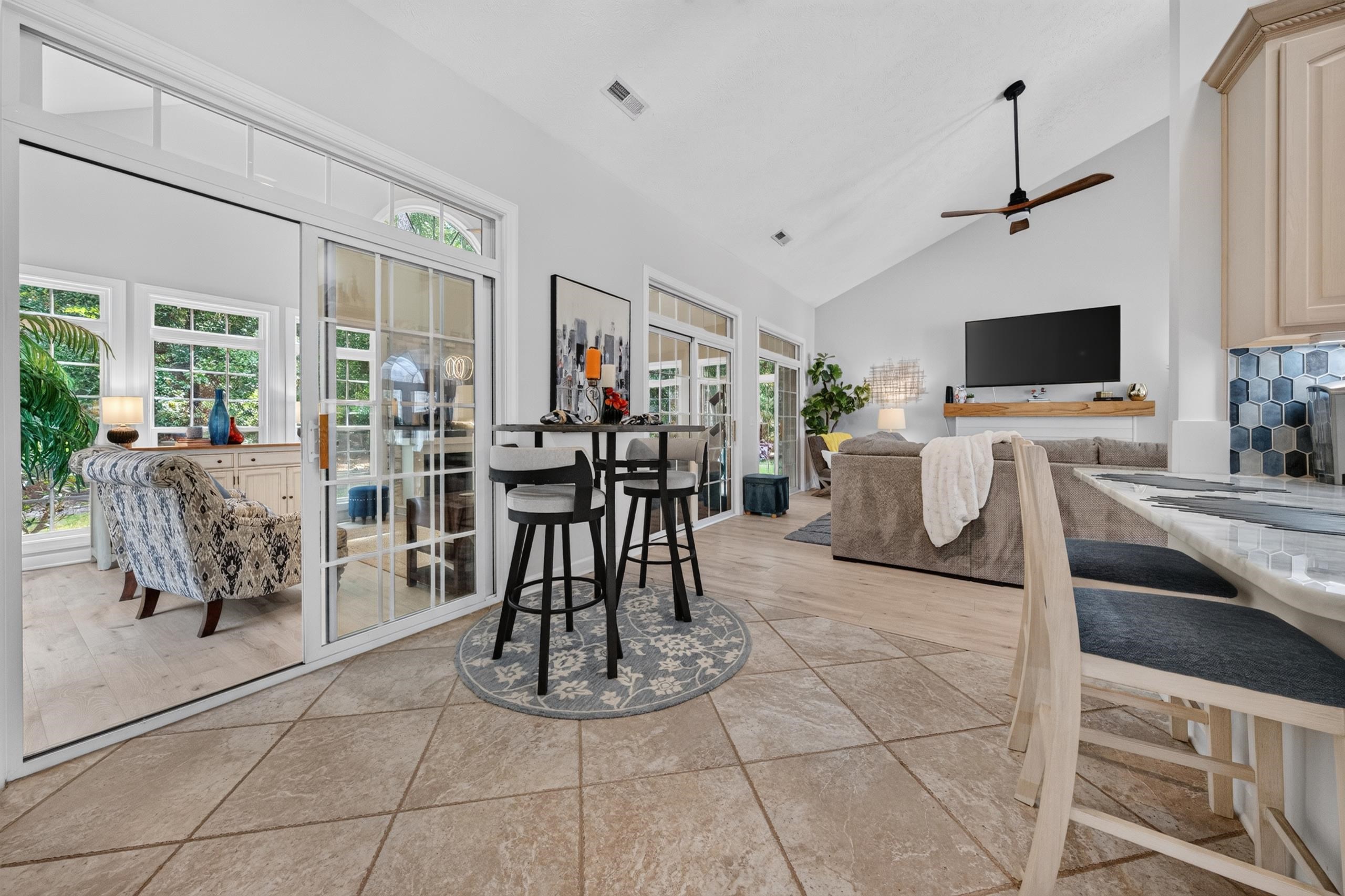 162 Prestwick Dr.