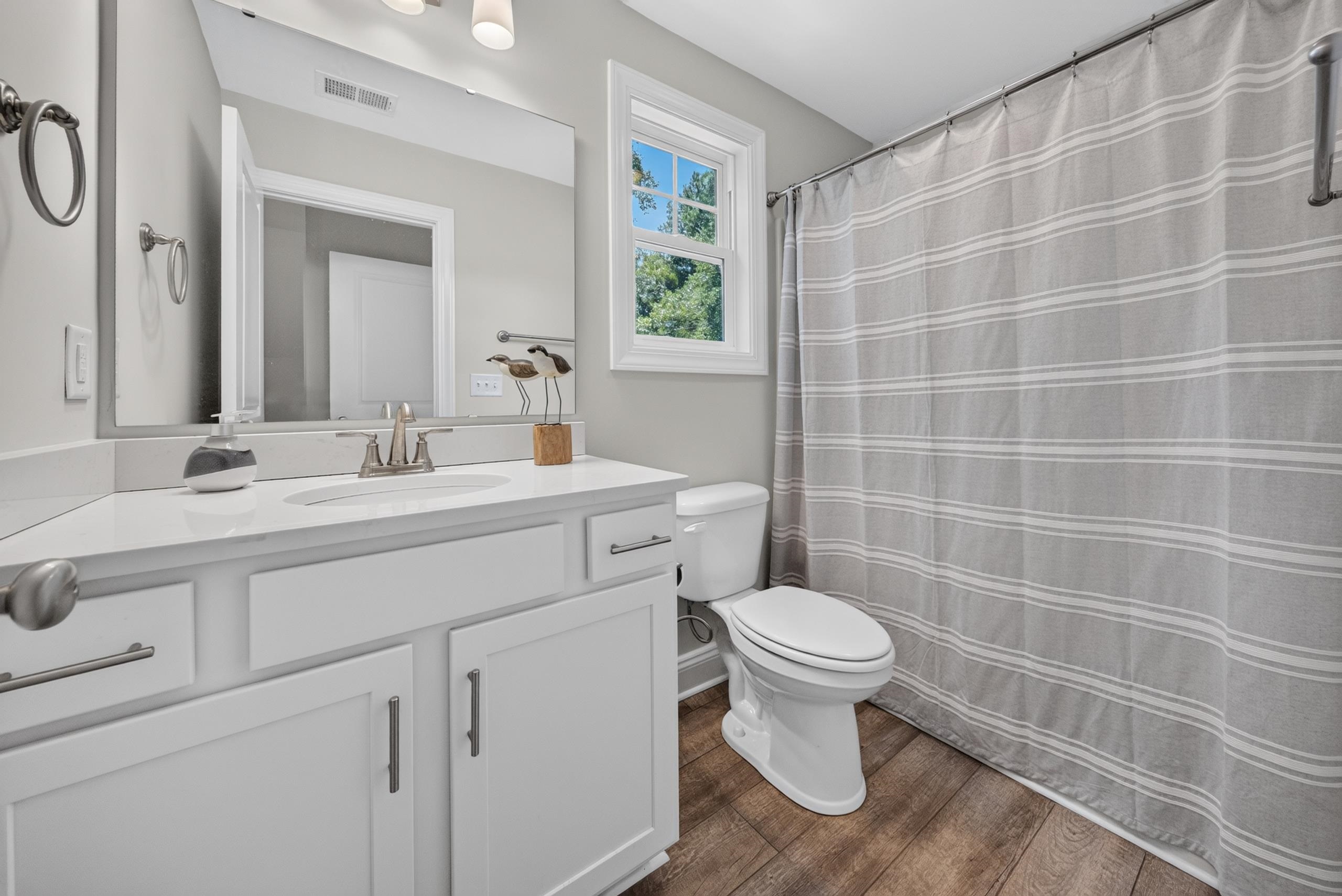 633 Aspen Loop