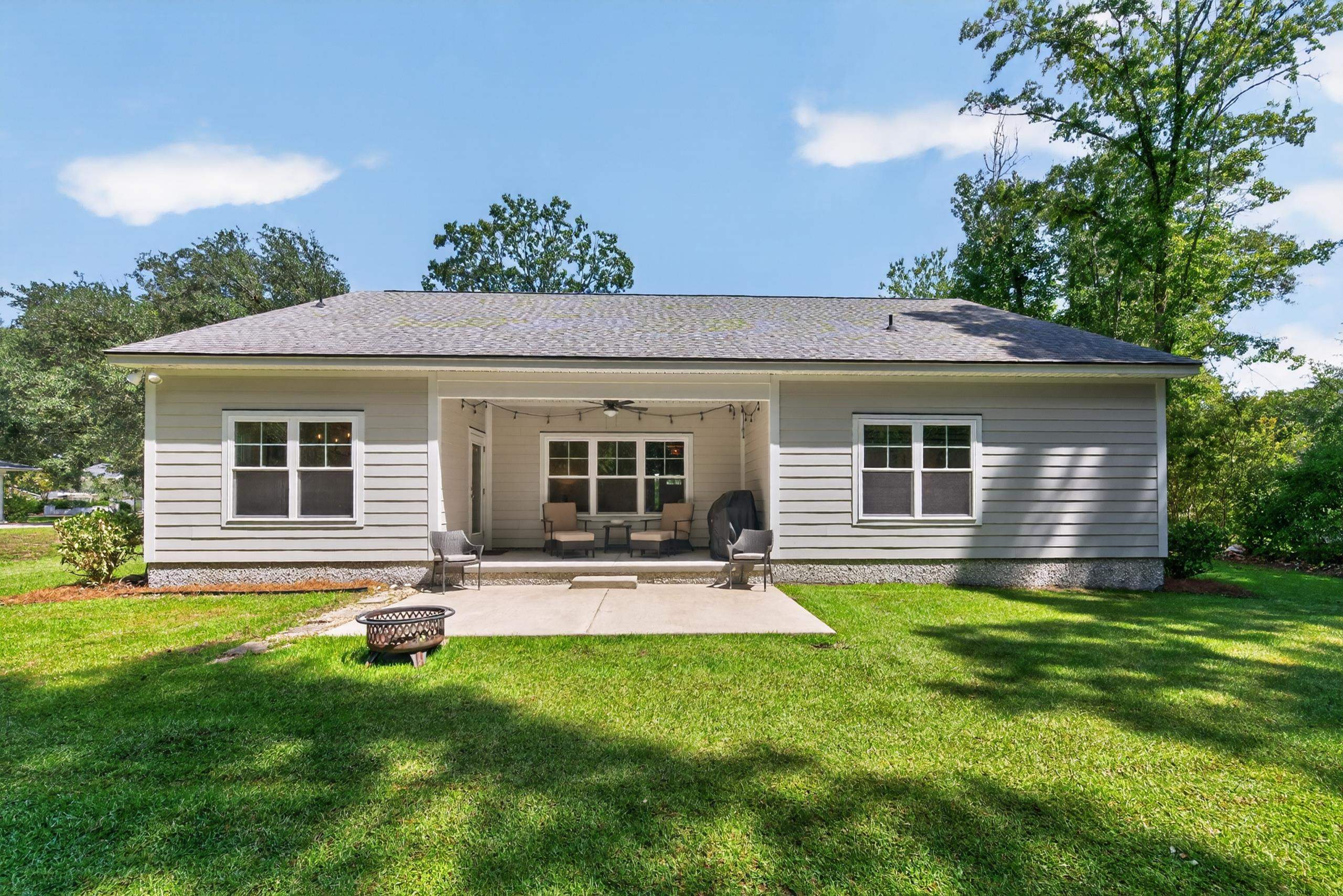 633 Aspen Loop