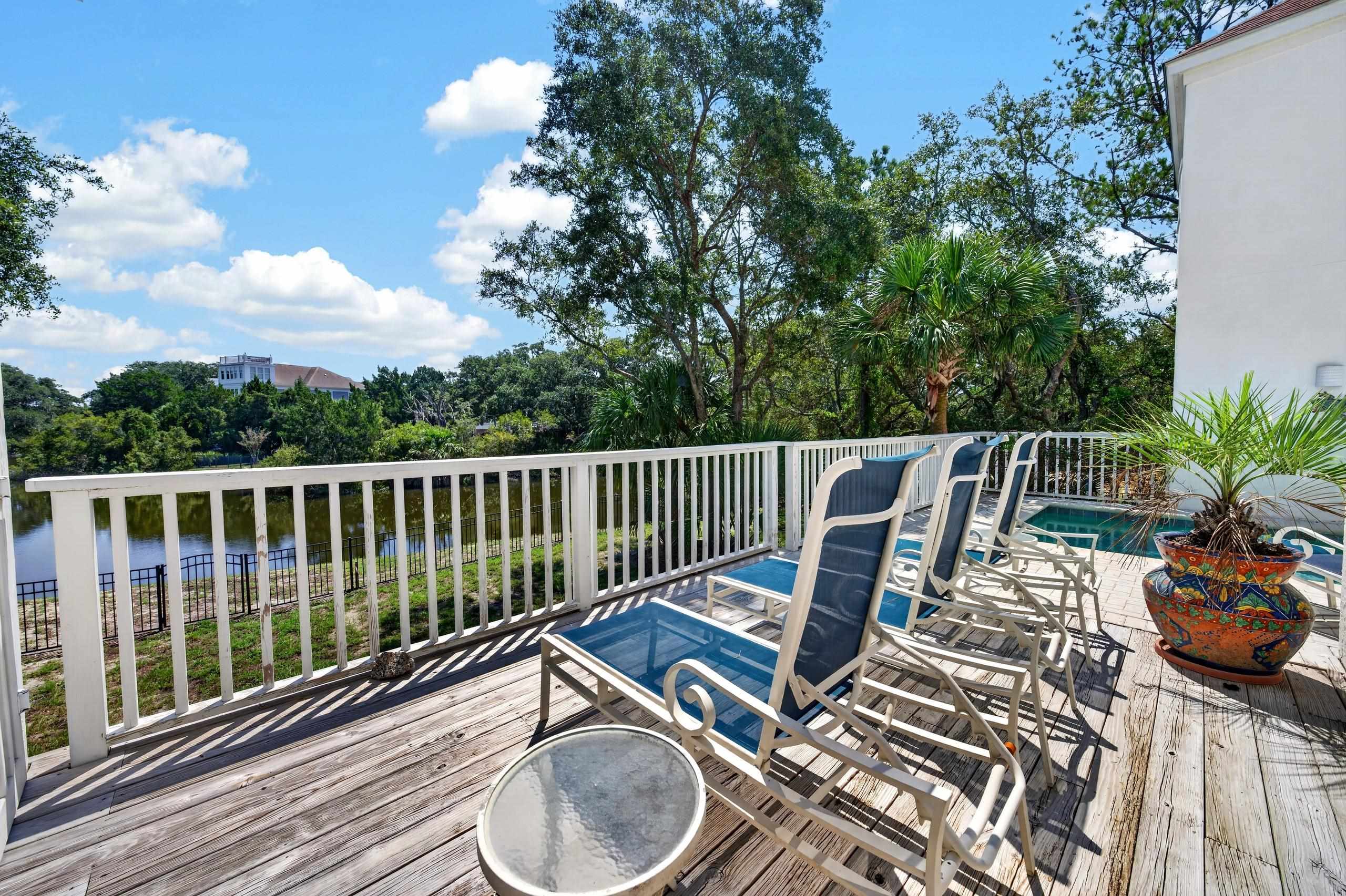 377 Dune Oaks Dr.