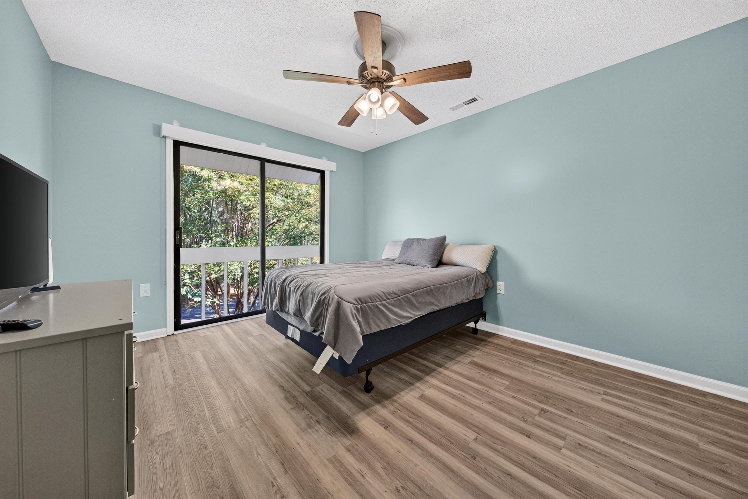 64 Bamboo Loop Unit: 161