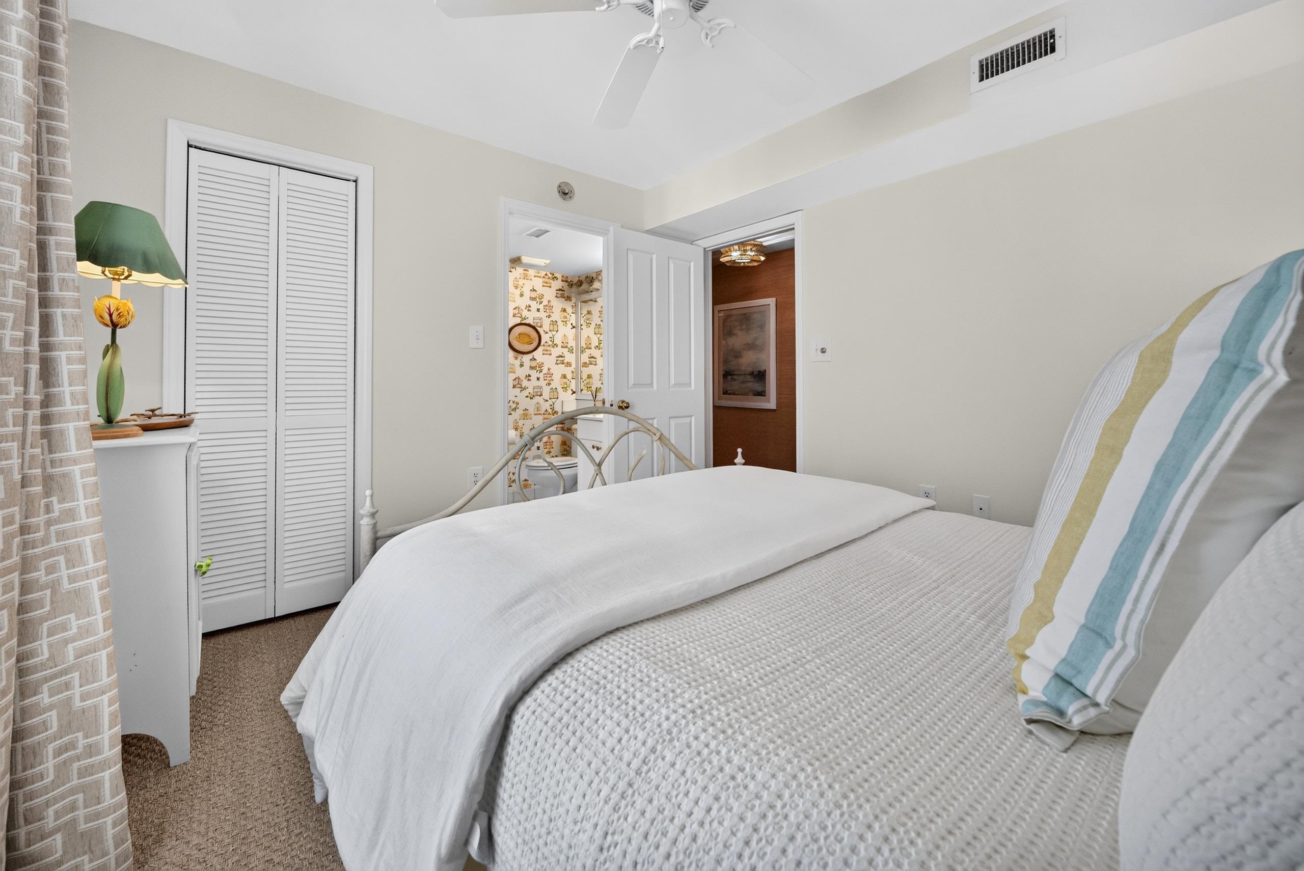 669 Retreat Beach Circle Unit: C2G
