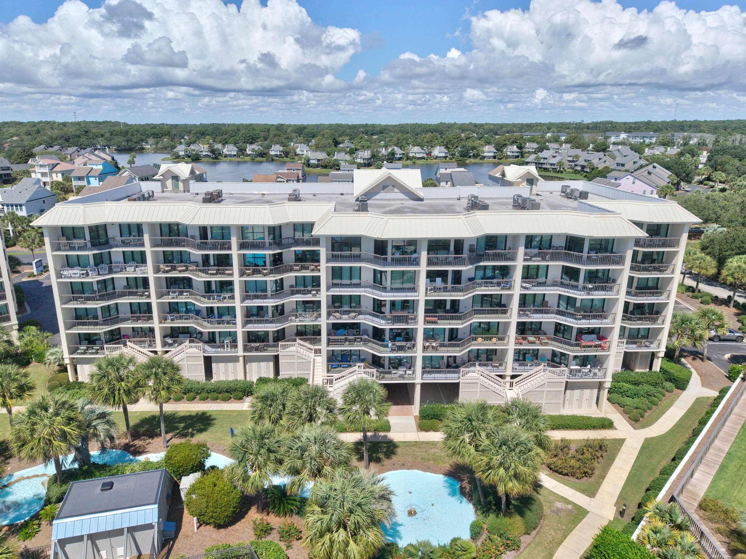 669 Retreat Beach Circle Unit: C2G