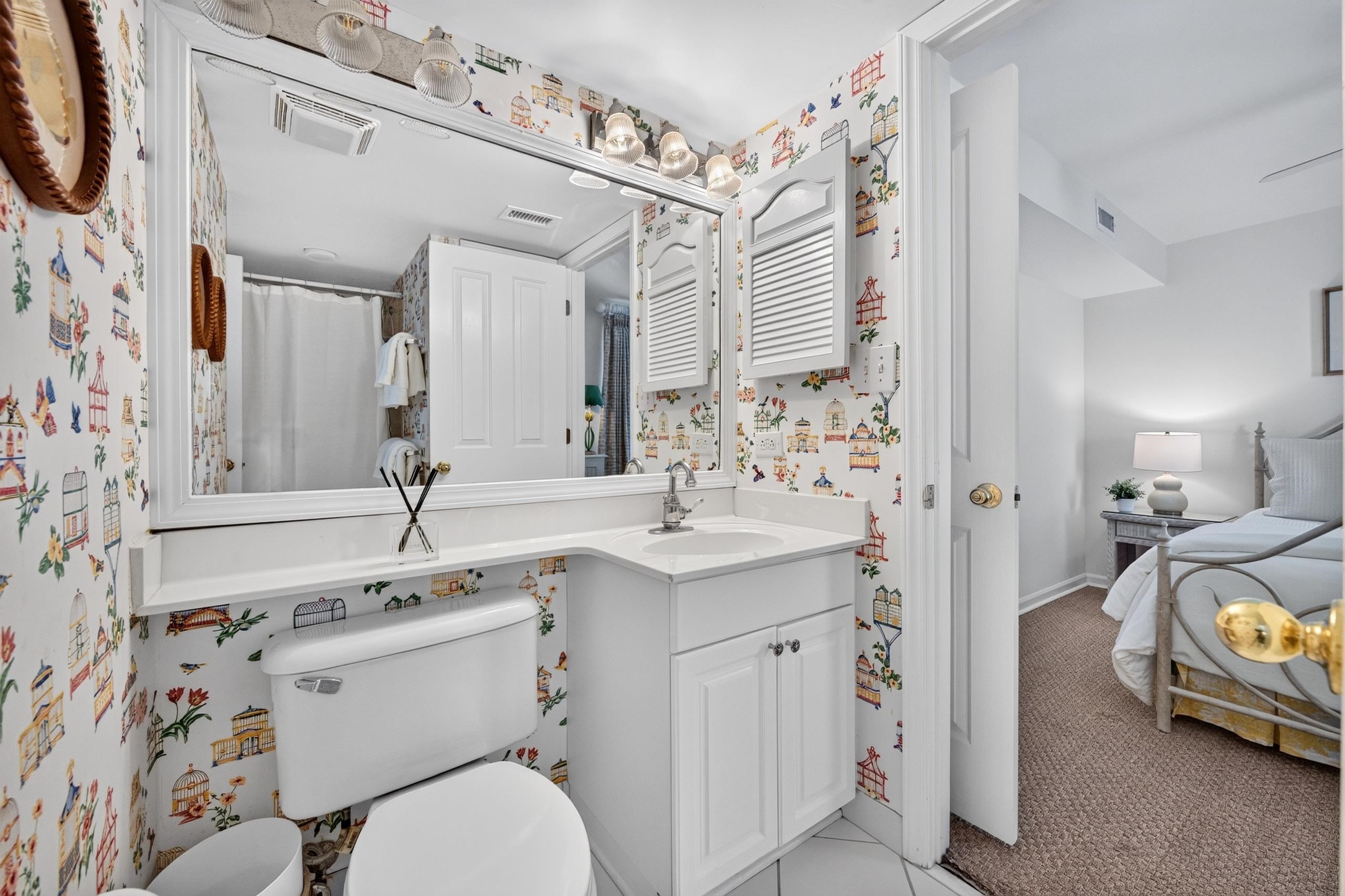 669 Retreat Beach Circle Unit: C2G