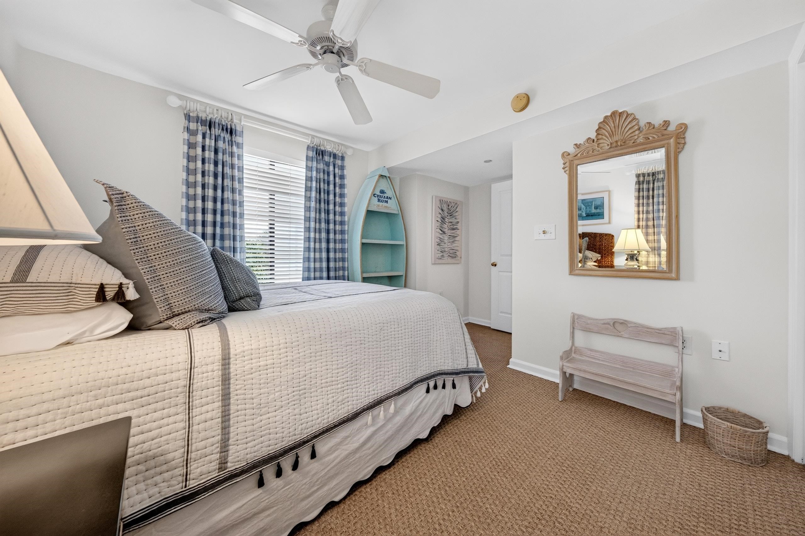 669 Retreat Beach Circle Unit: C2G