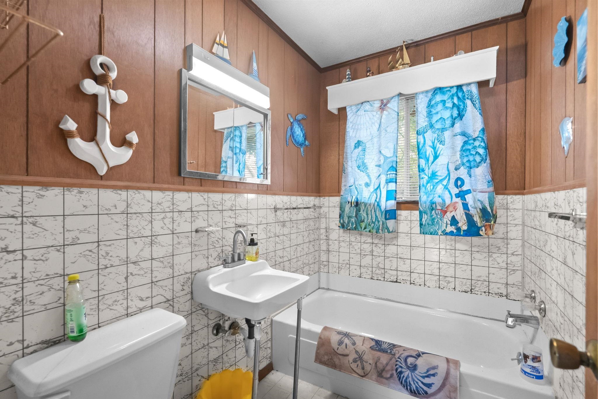 333 Sparrow Dr.