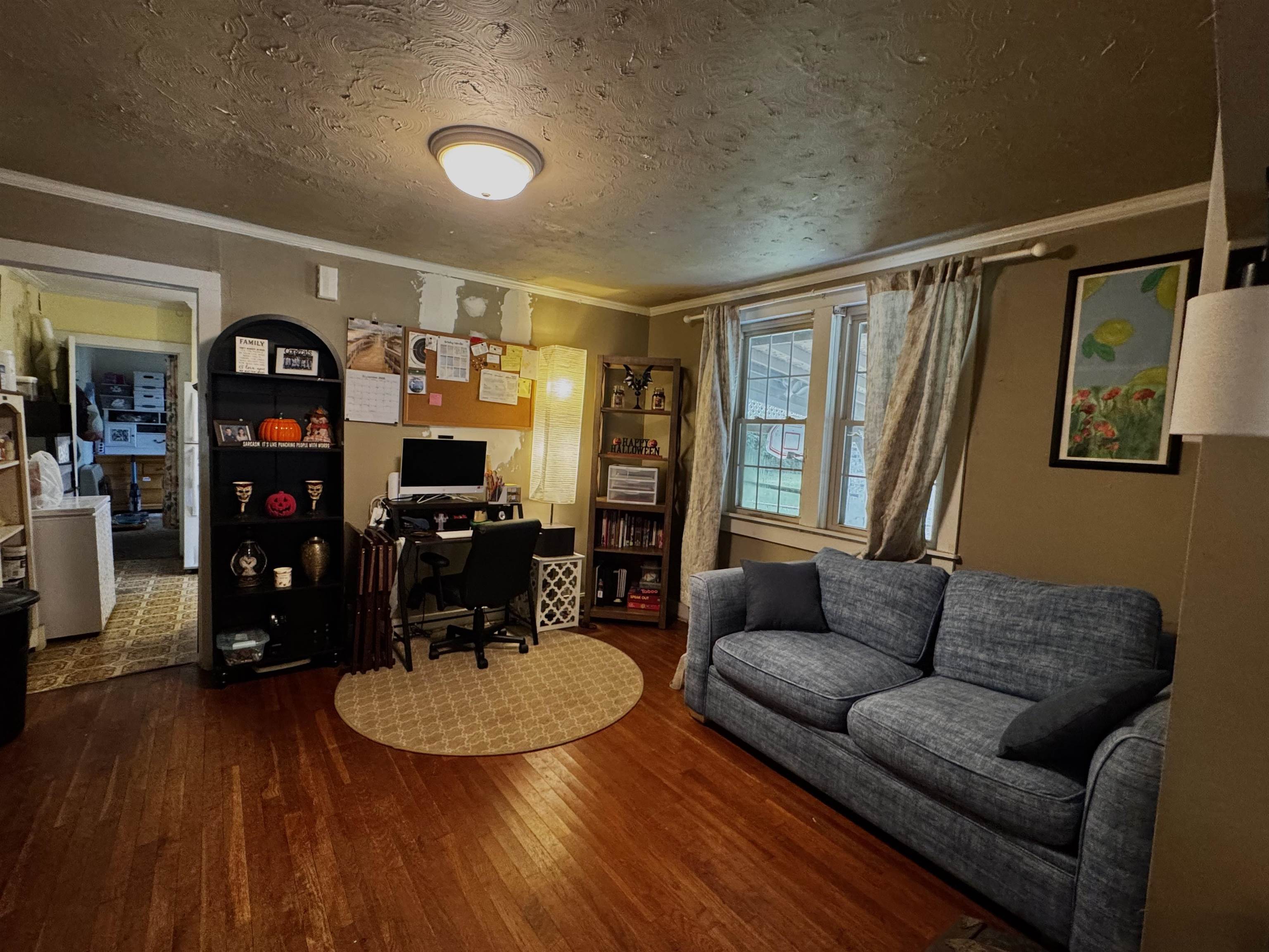 710 N Merriman Rd.