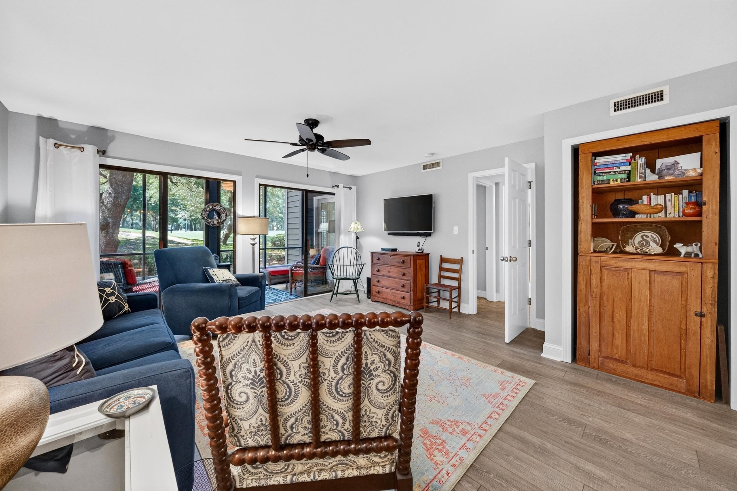 55 Weehawka Way Unit: 1