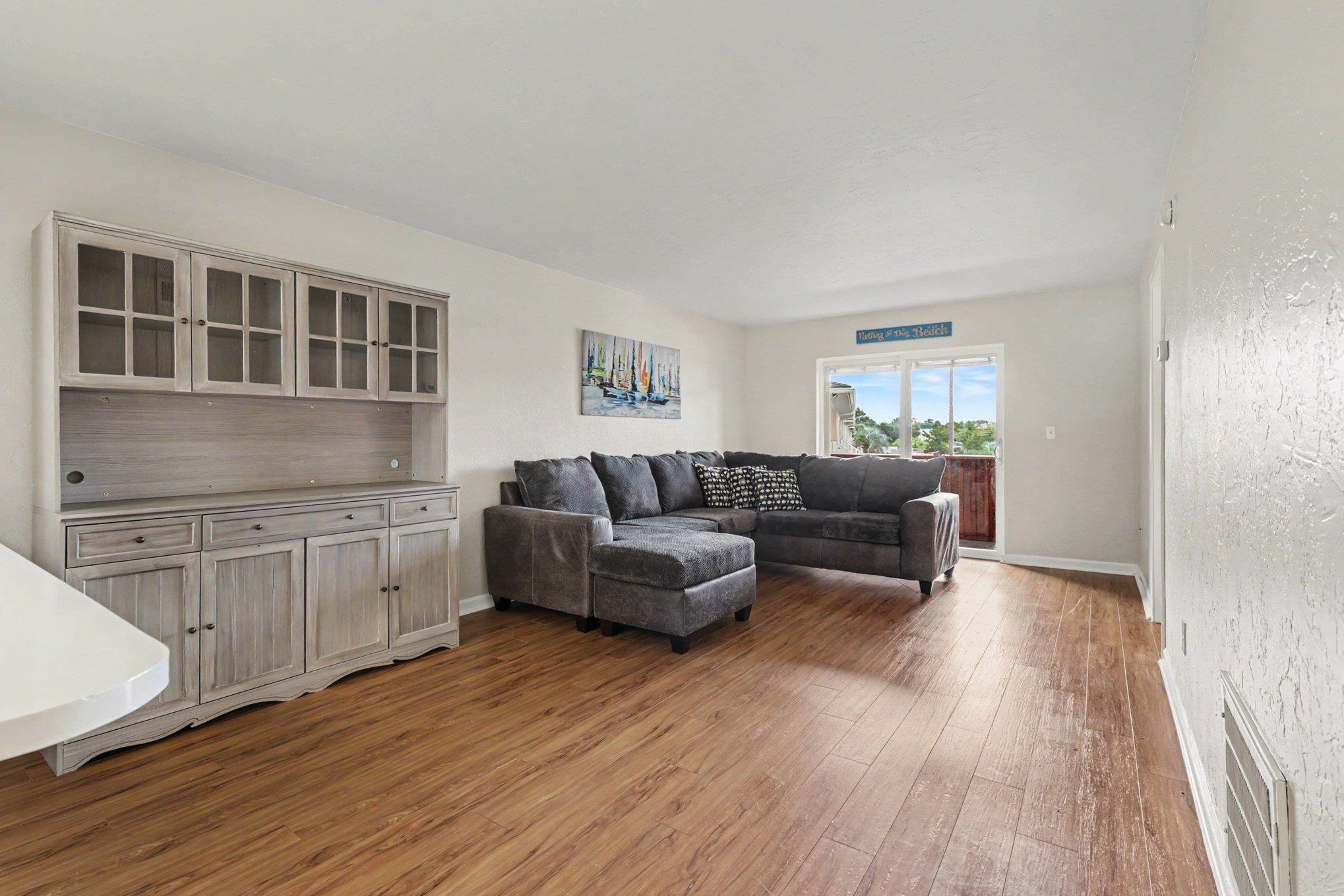 1101 2nd Ave. N Unit: 1108