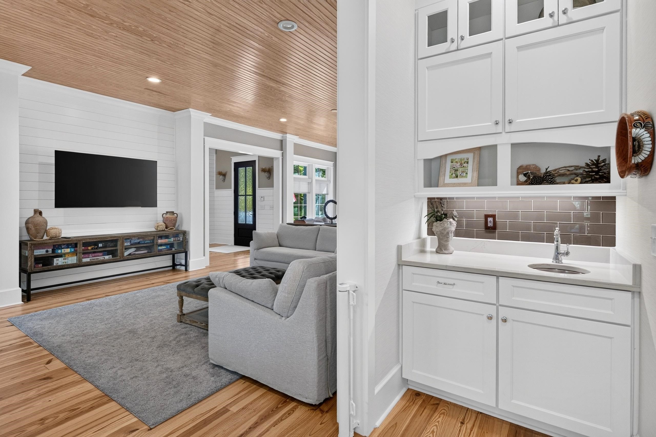 265 Nesting Pond Ct.