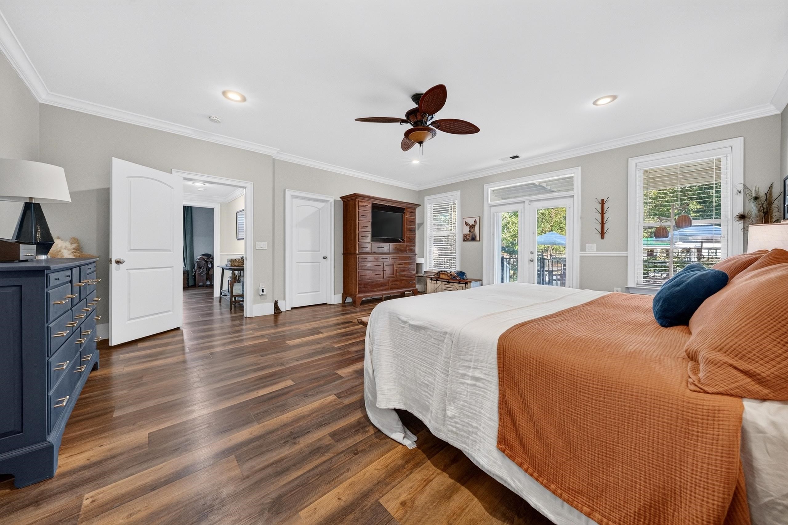 5299 Berkeley Ct.