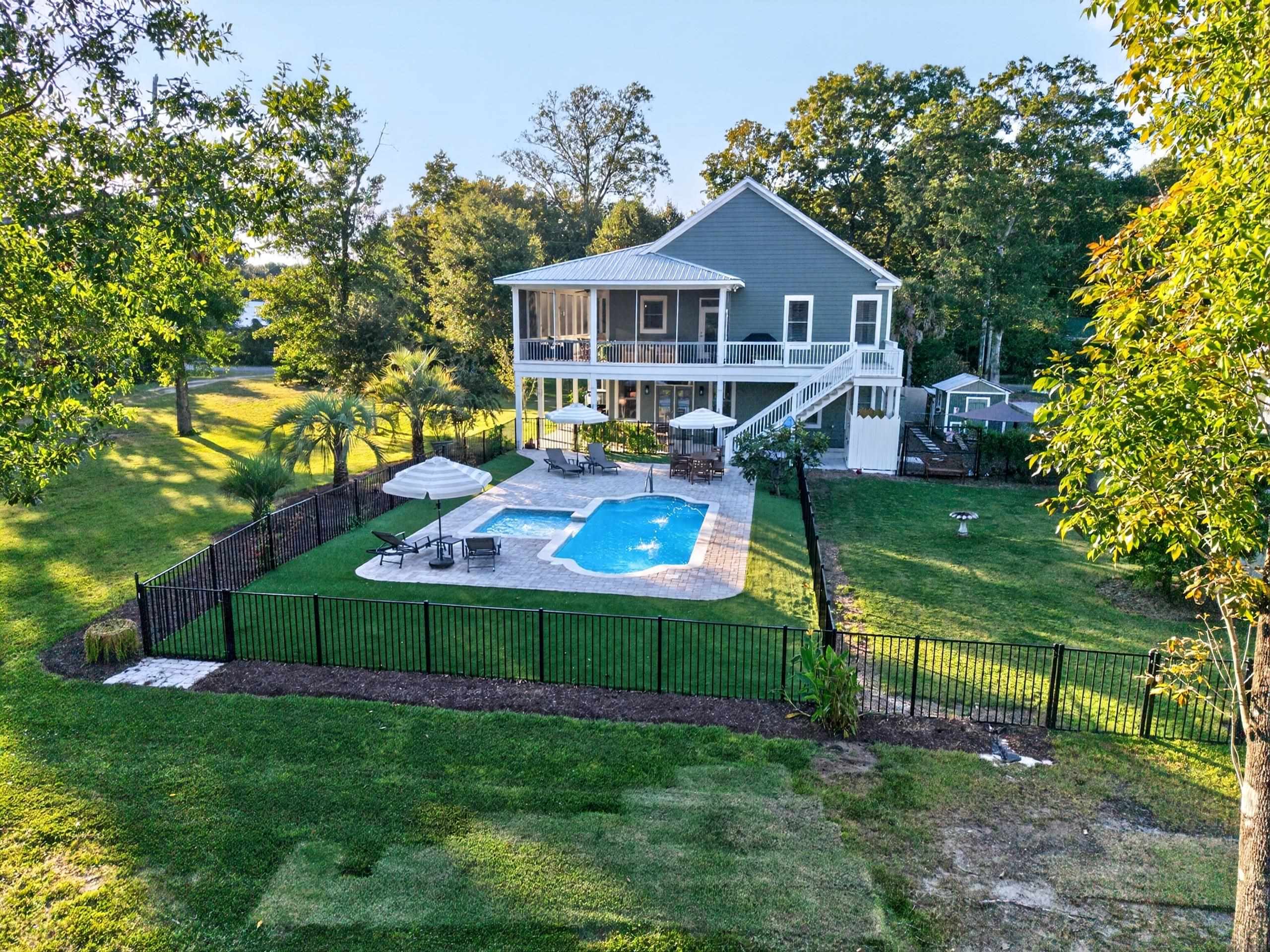 5299 Berkeley Ct.