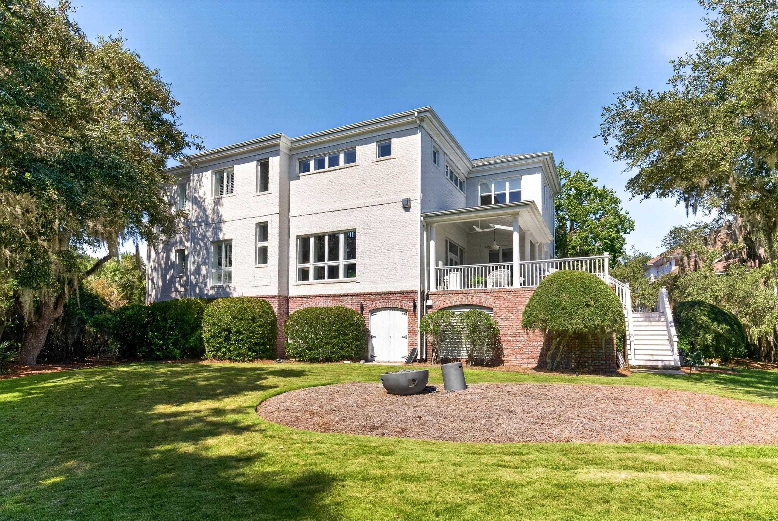90 Swan Point Trail