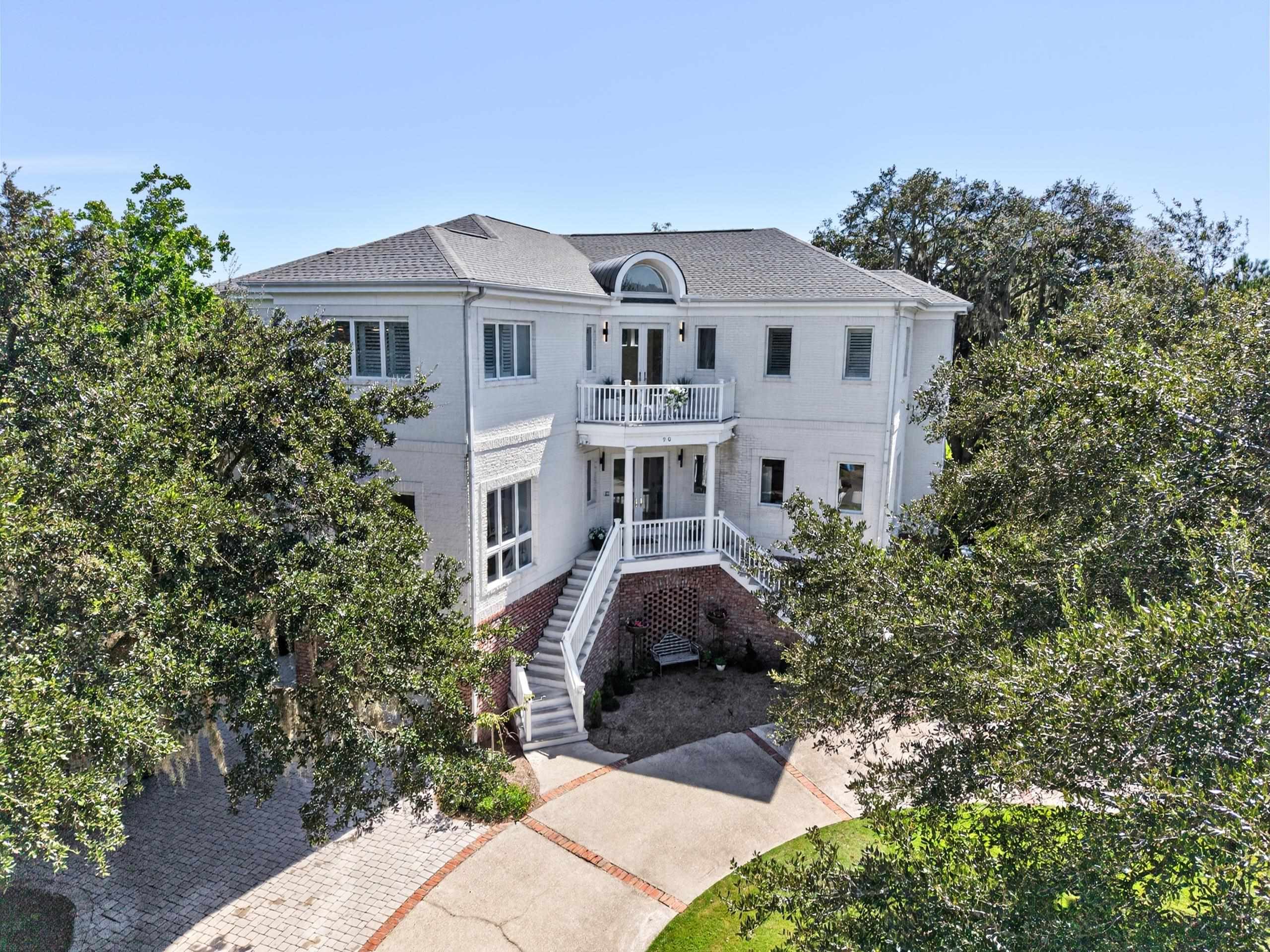 90 Swan Point Trail