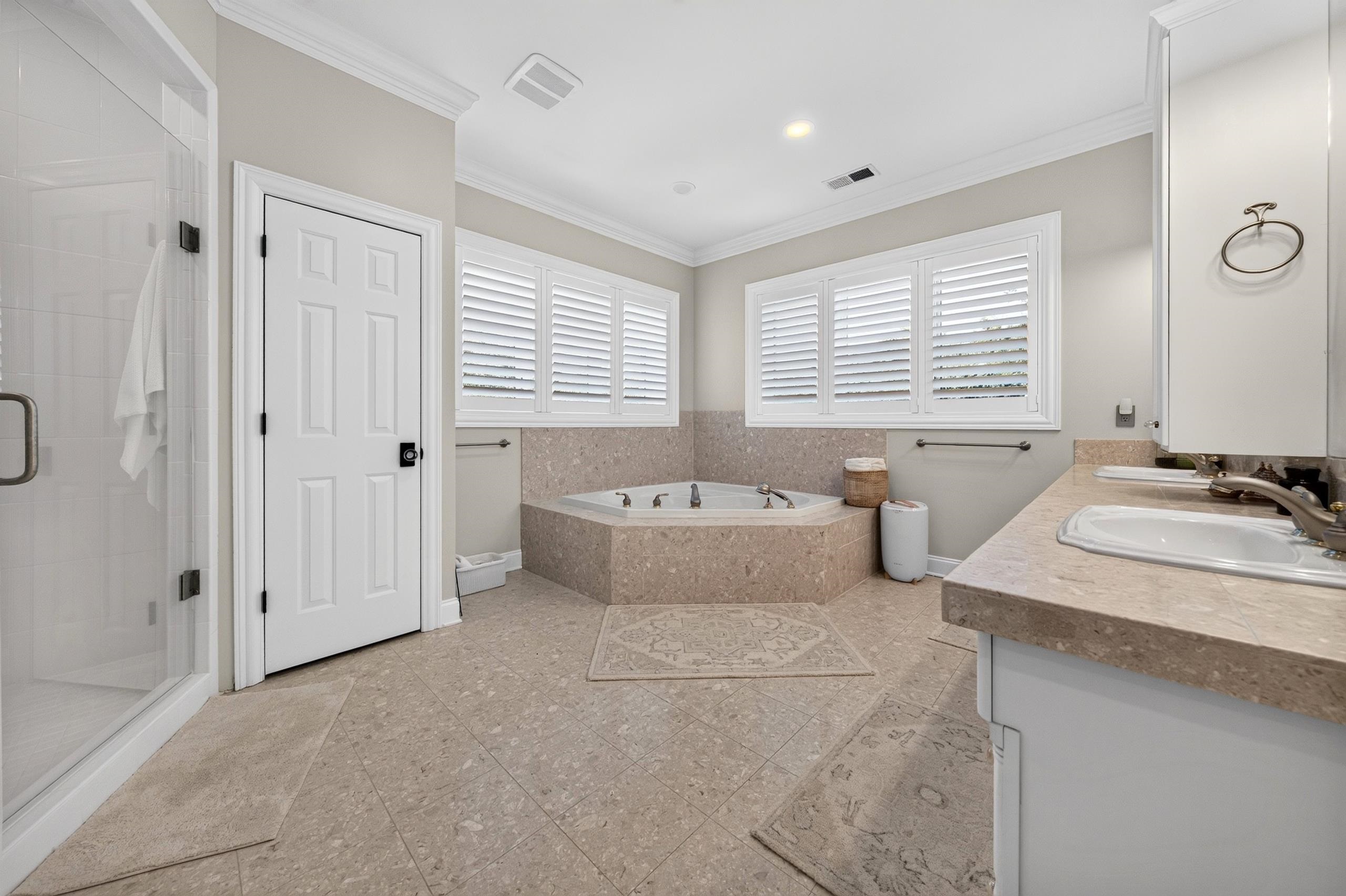 90 Swan Point Trail