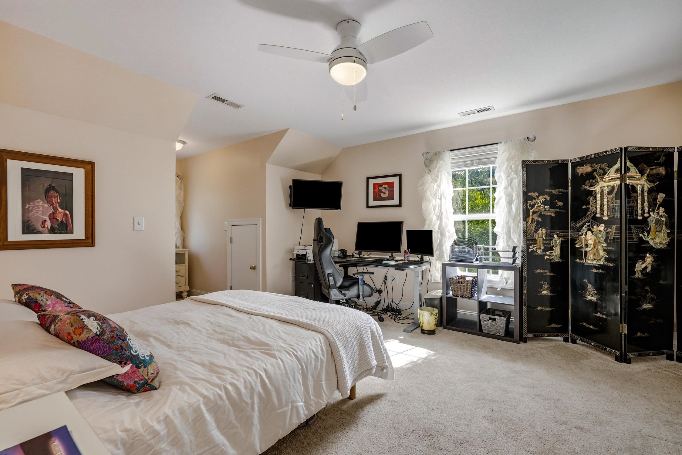 919 Palmetto St.