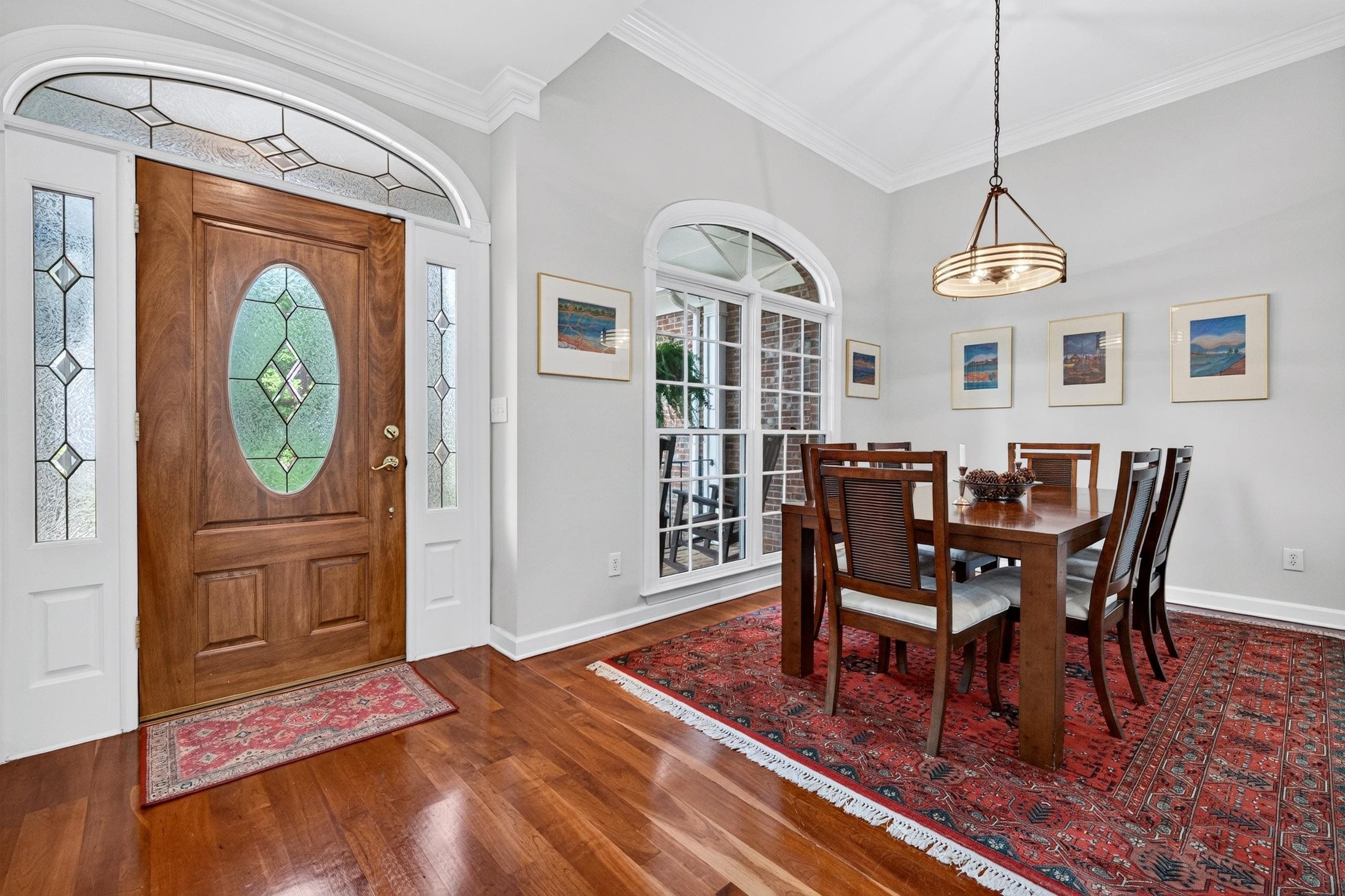 280 Georgetown Dr.