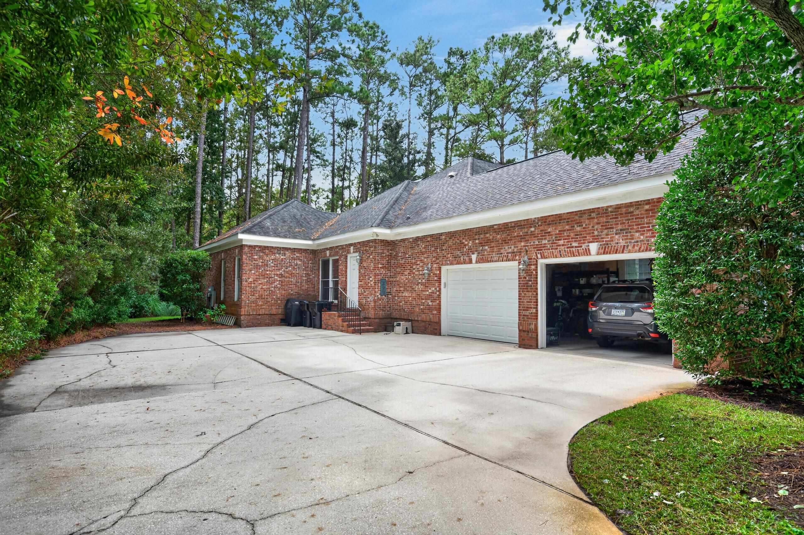 280 Georgetown Dr.