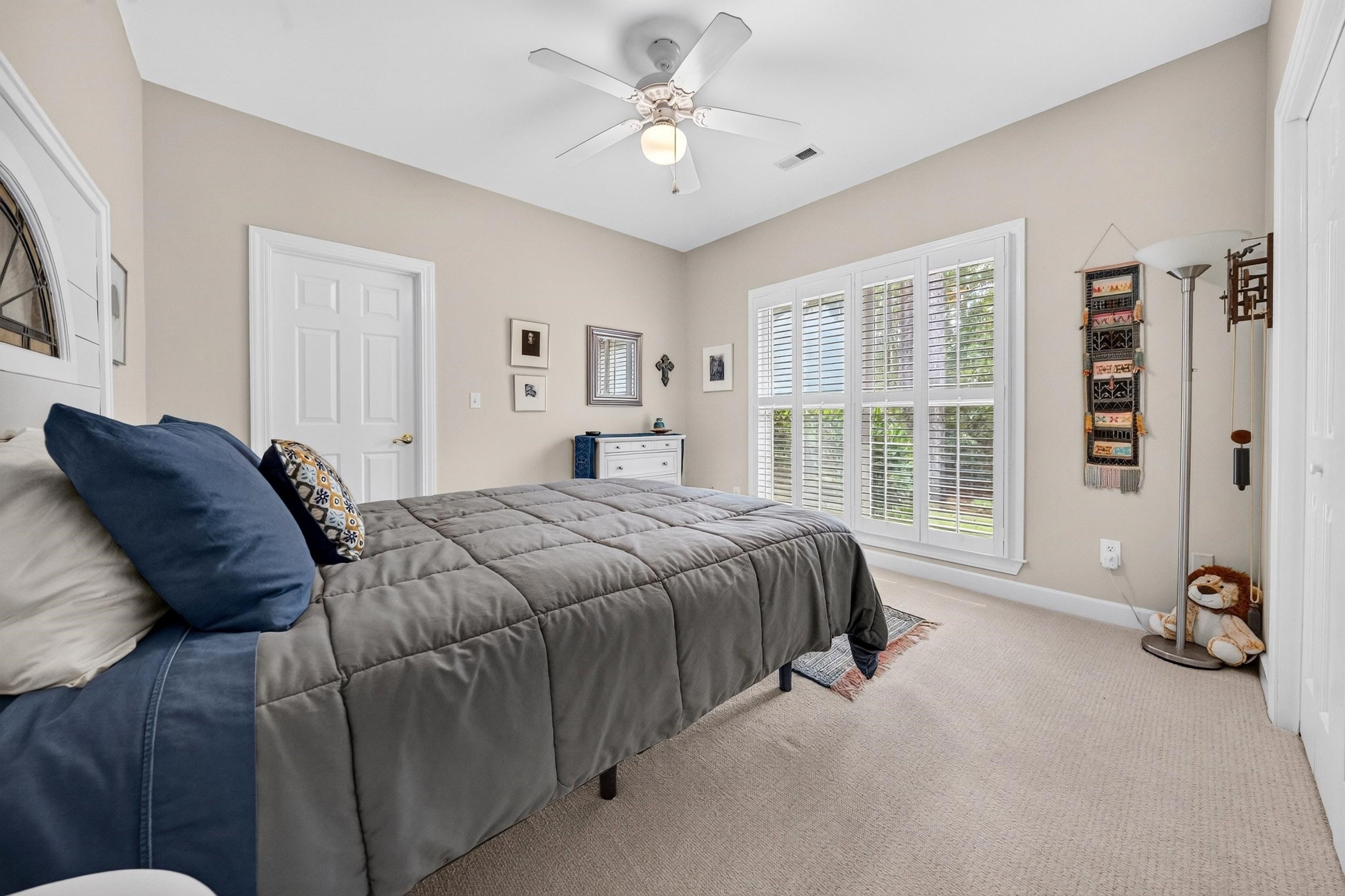 280 Georgetown Dr.