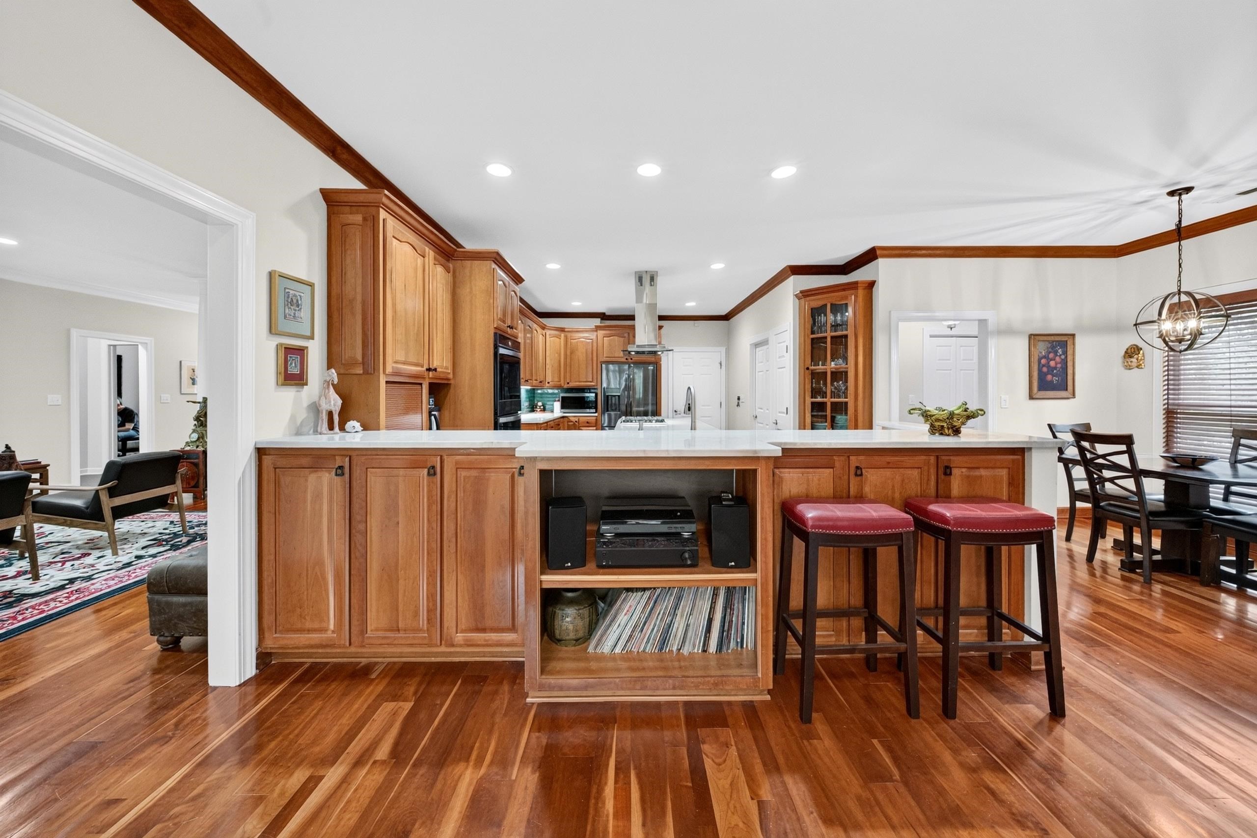 280 Georgetown Dr.