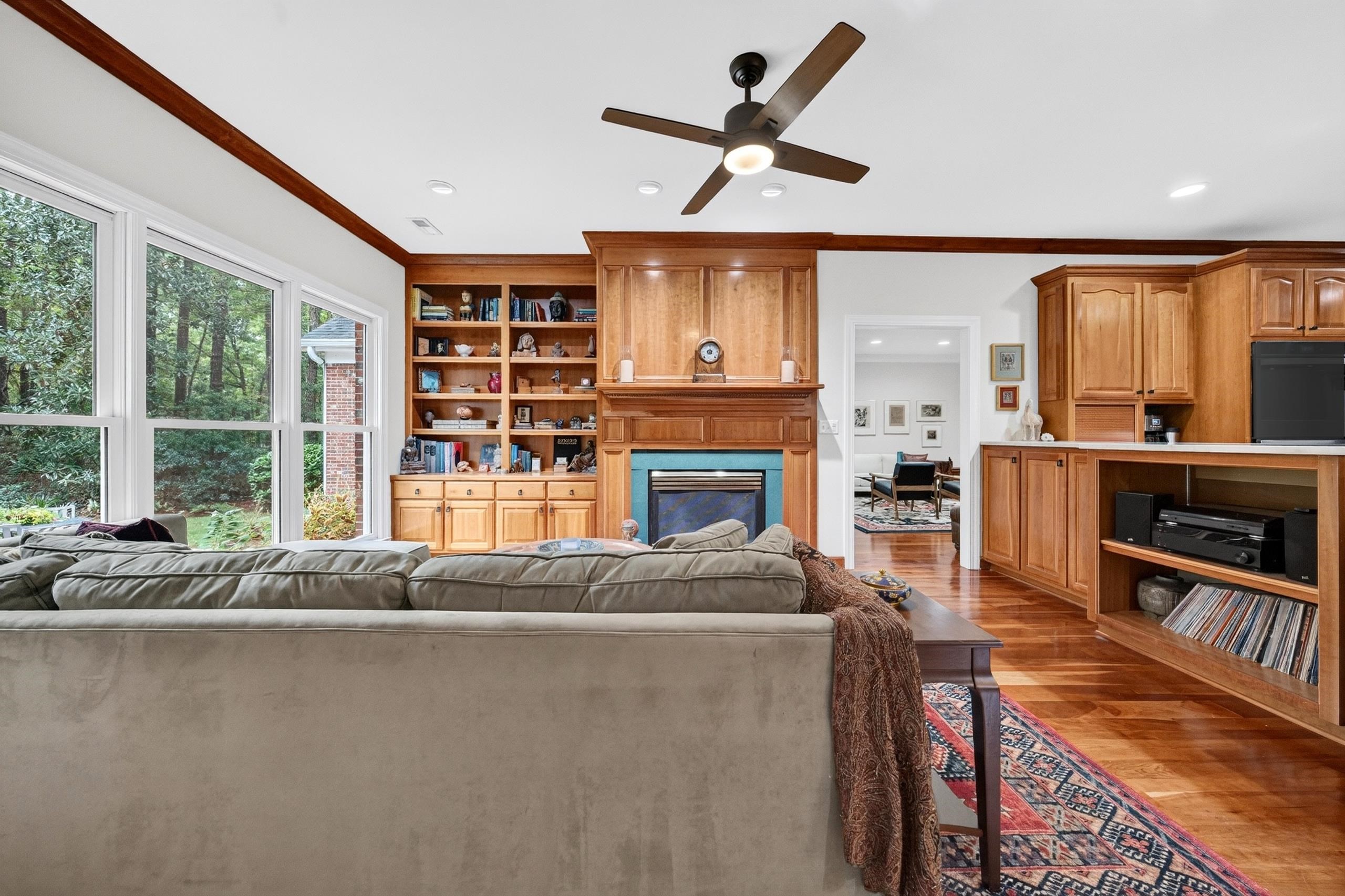 280 Georgetown Dr.