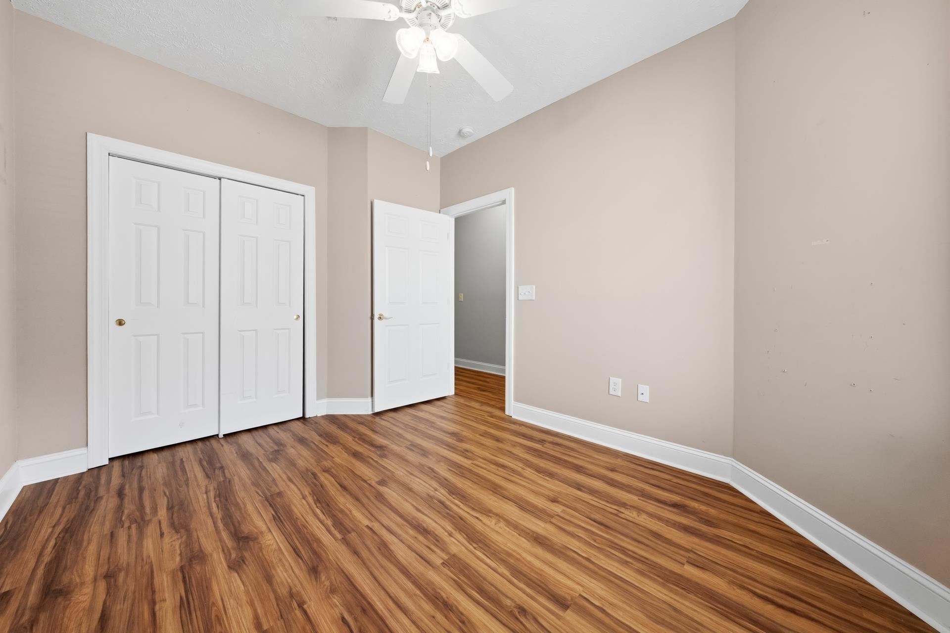 752 Algonquin Dr. Unit: B