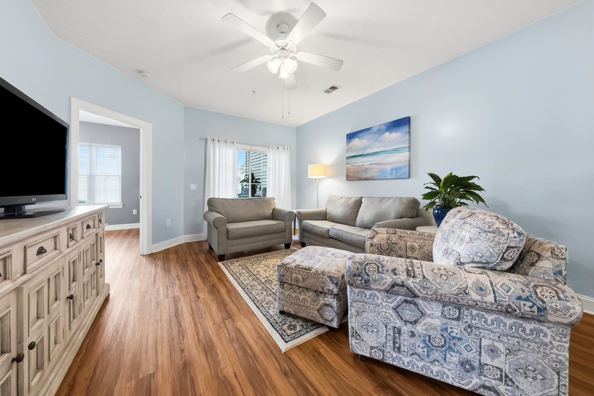 752 Algonquin Dr. Unit: B