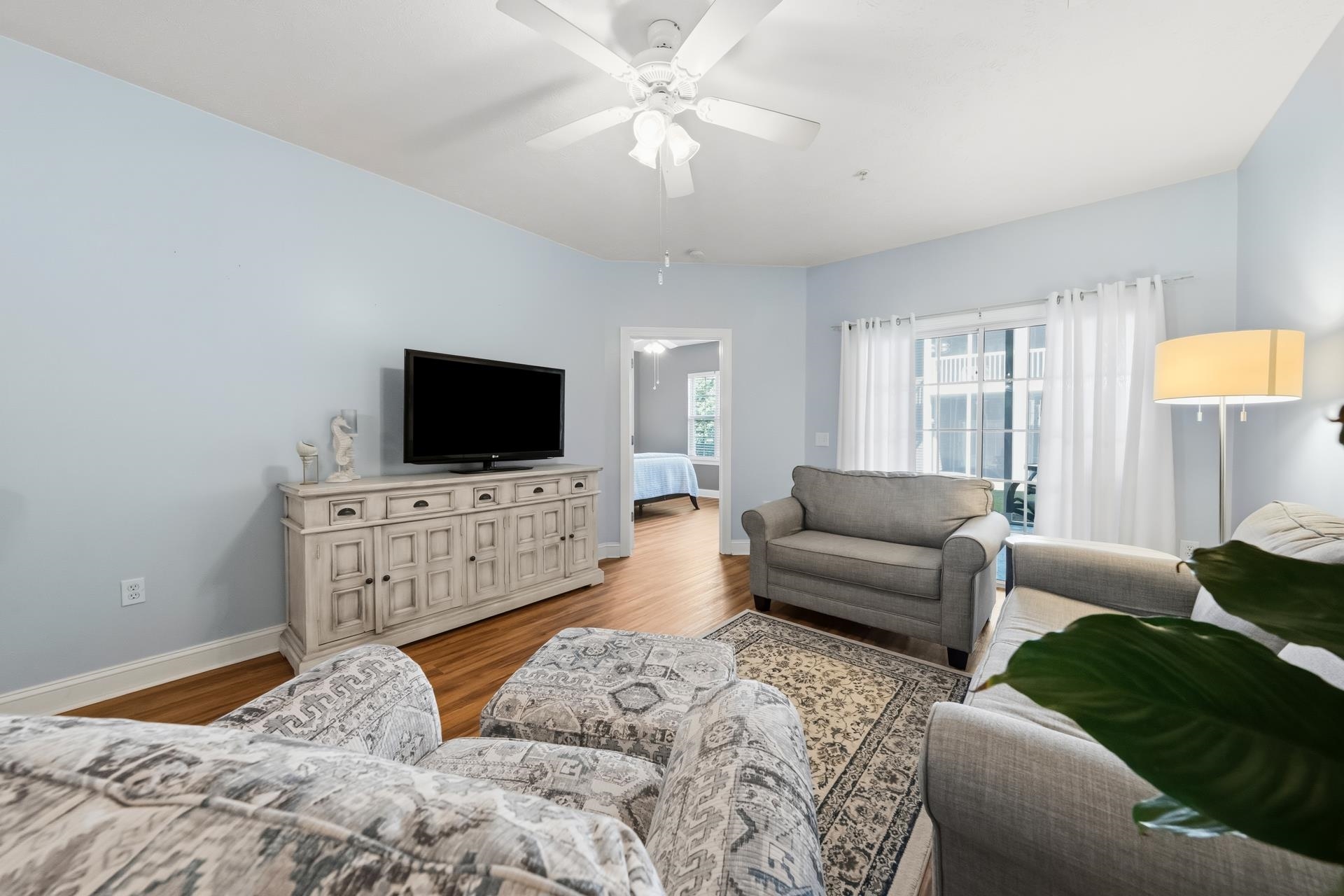 752 Algonquin Dr. Unit: B