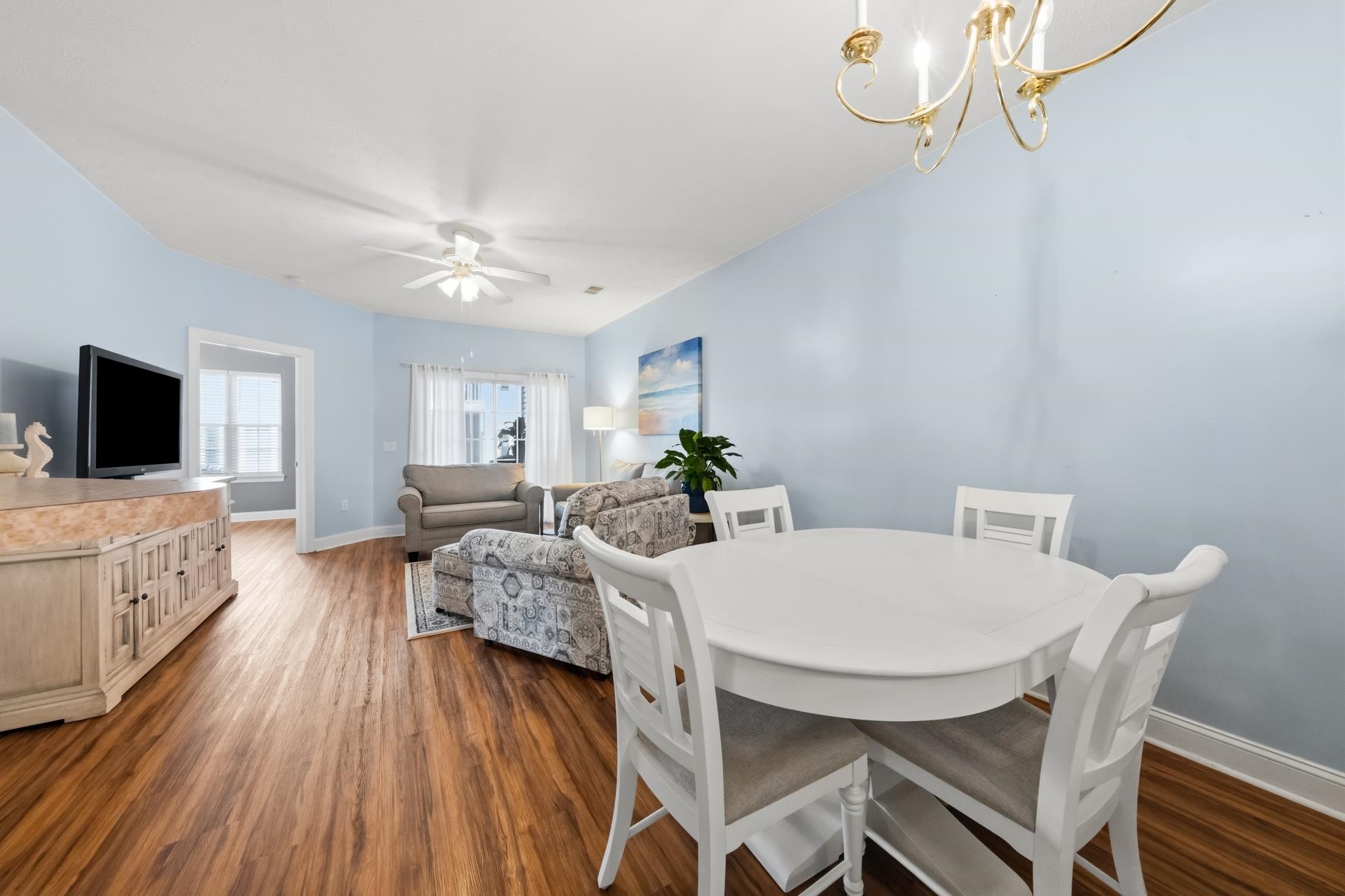 752 Algonquin Dr. Unit: B