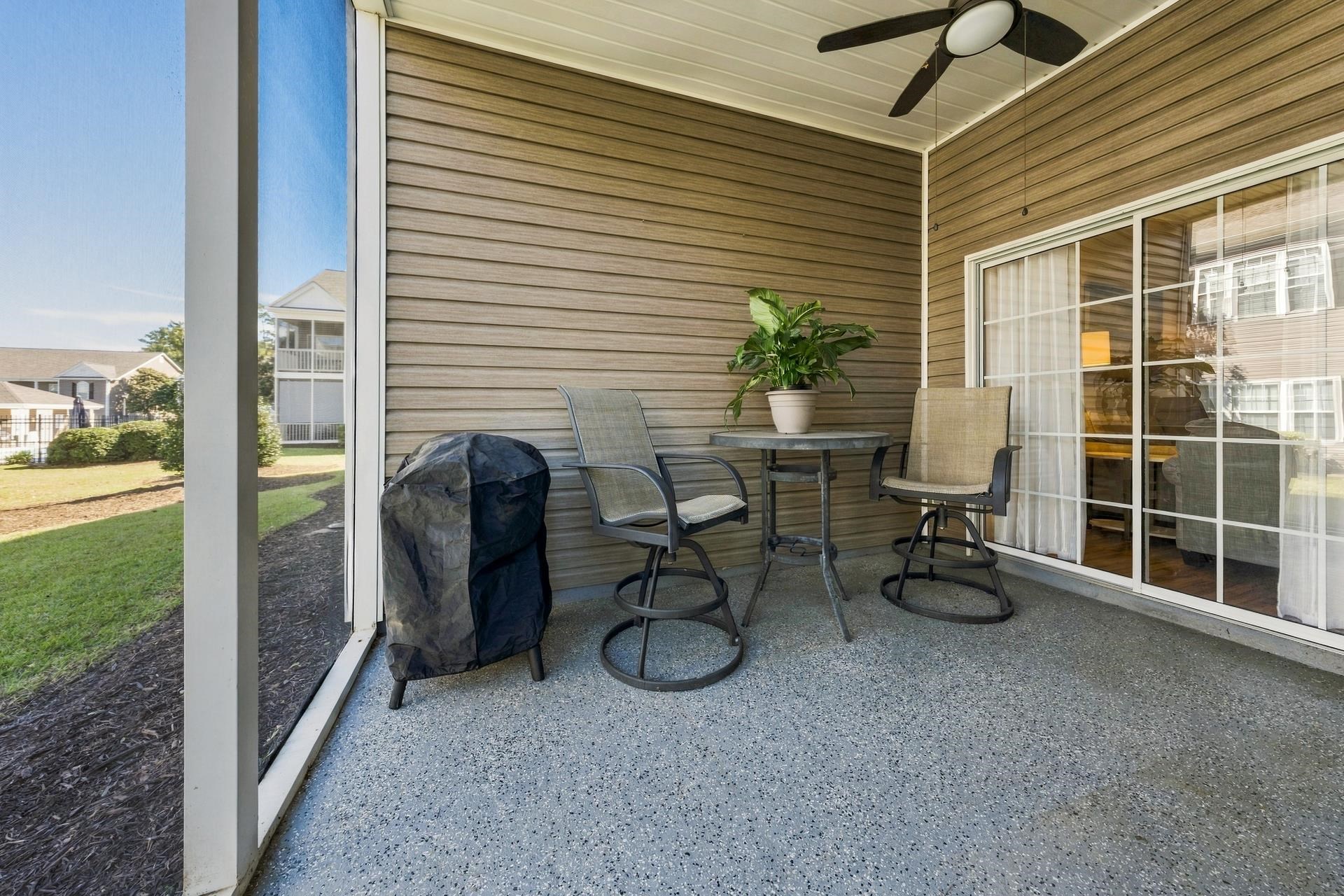 752 Algonquin Dr. Unit: B