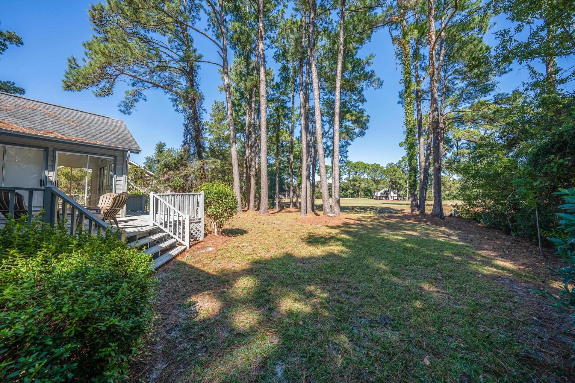 90 Parkview Dr.