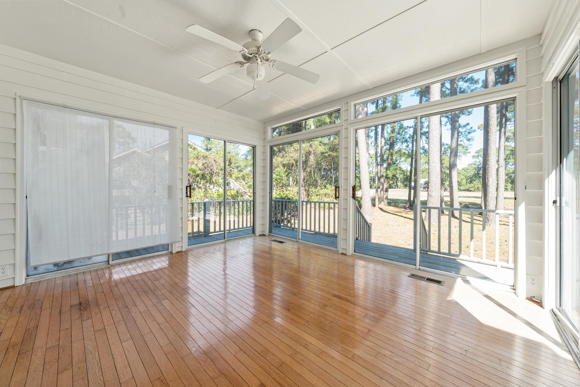90 Parkview Dr.