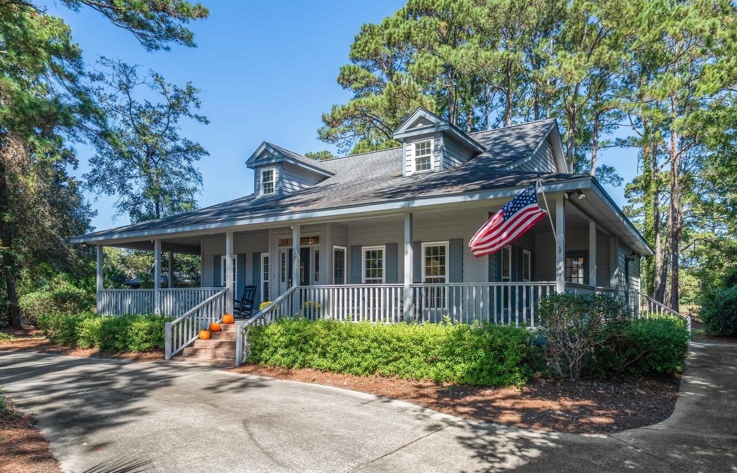 90 Parkview Dr.