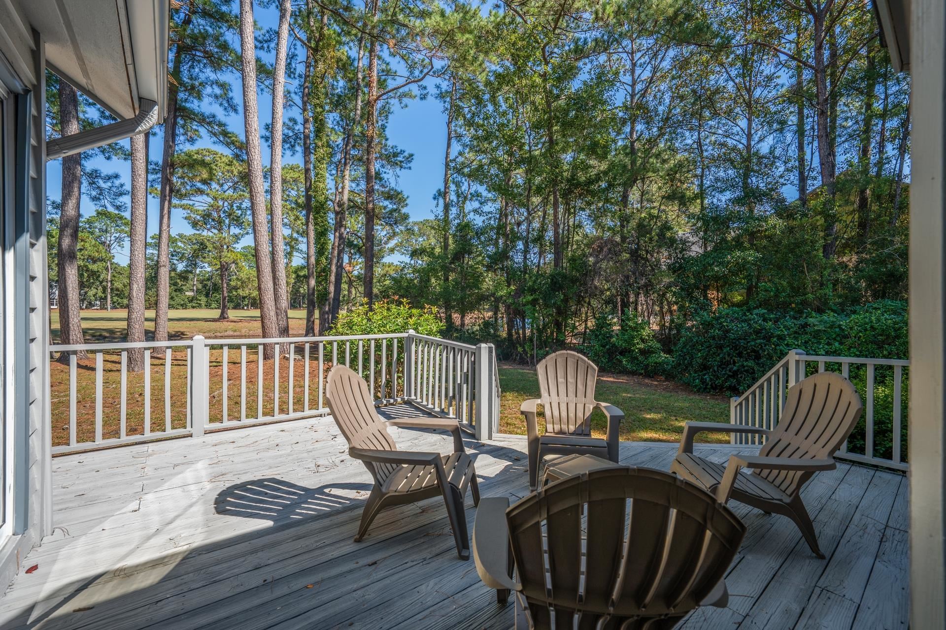 90 Parkview Dr.