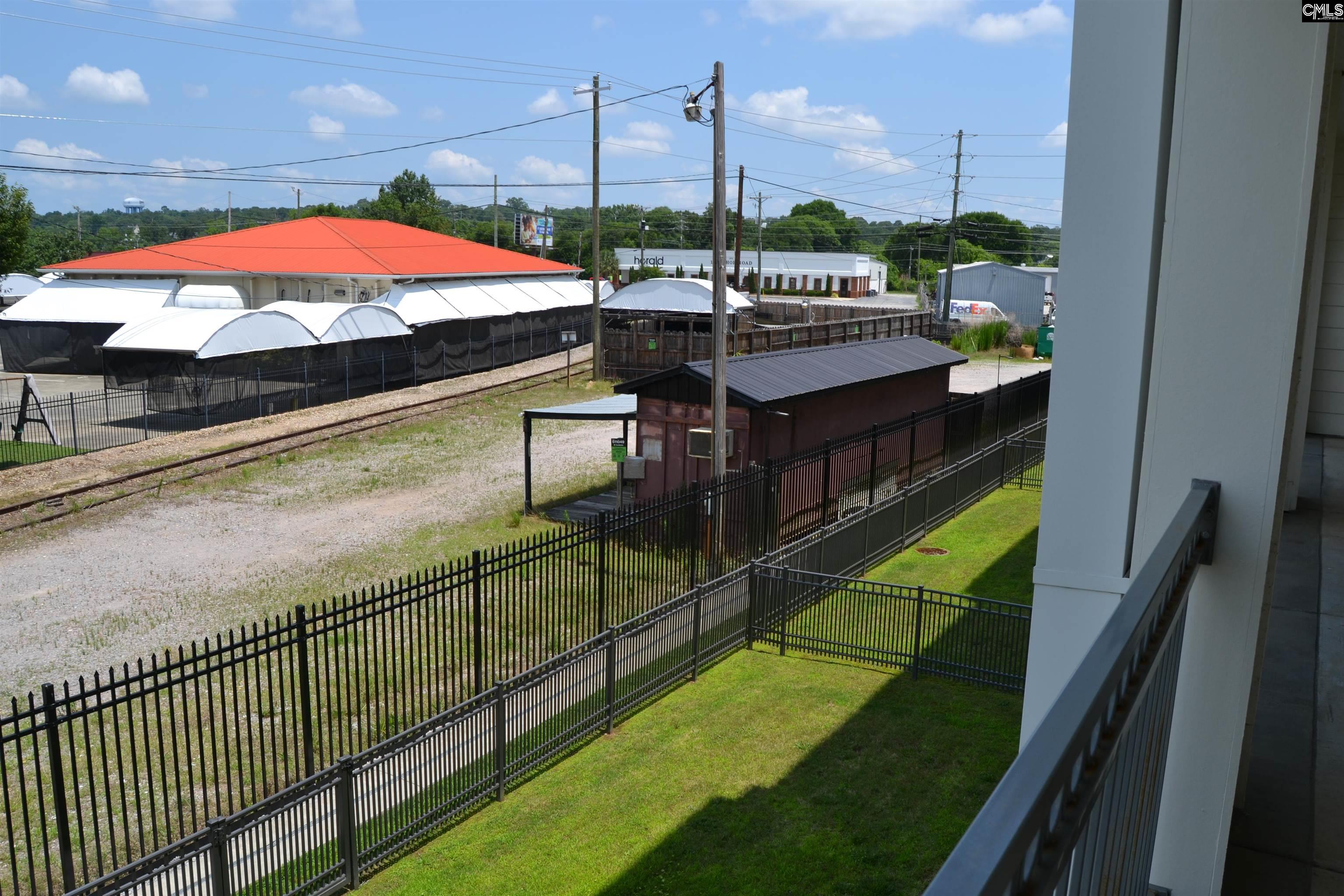 1085 Shop Road 226