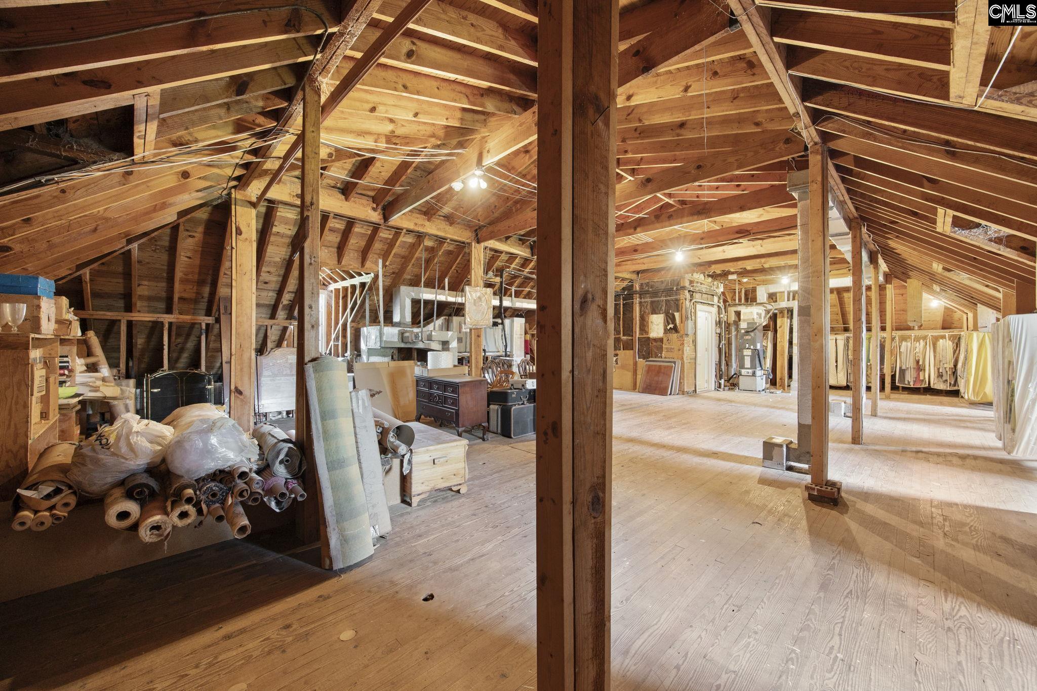 1100 W Carolina Avenue