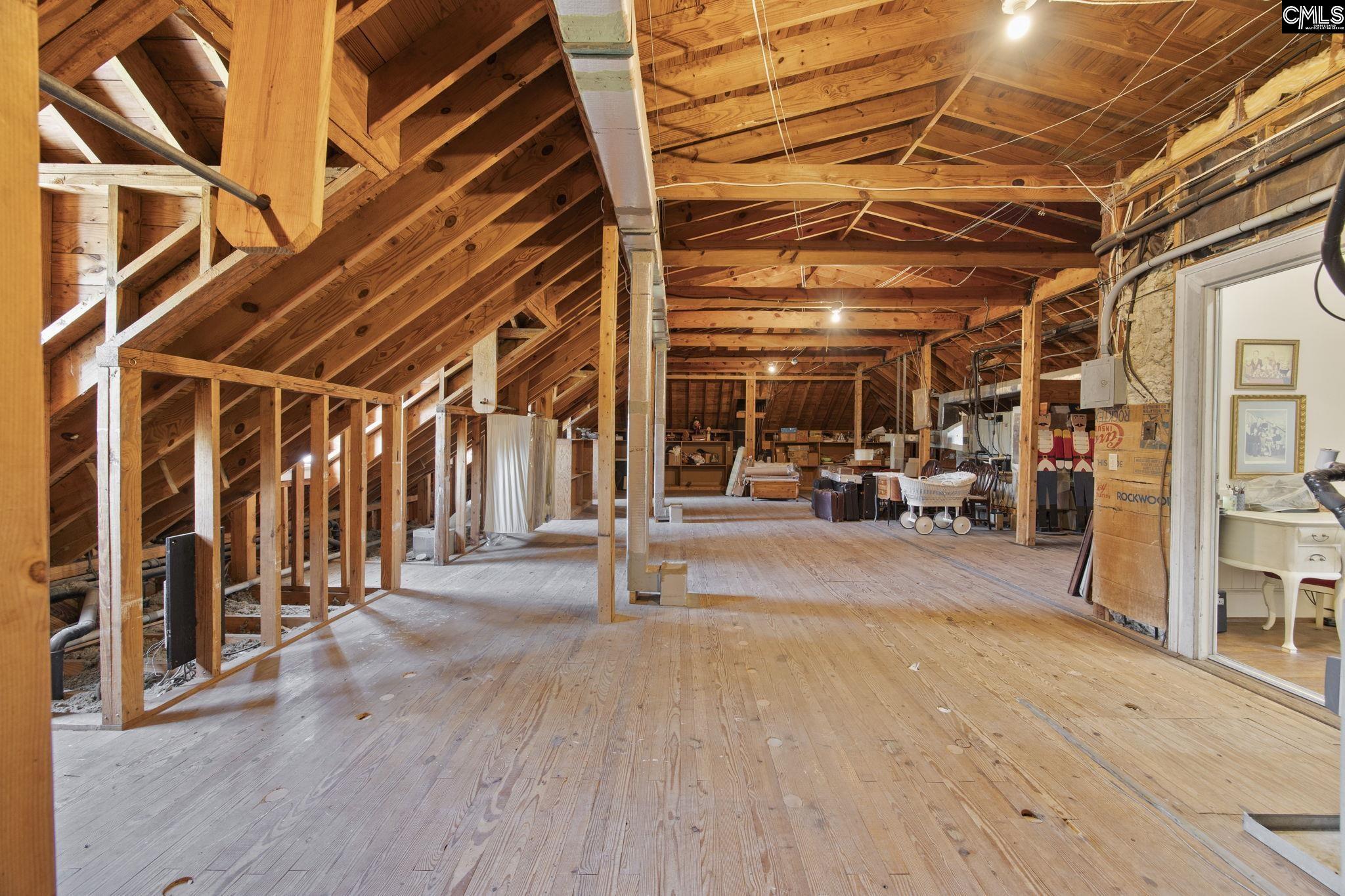 1100 W Carolina Avenue