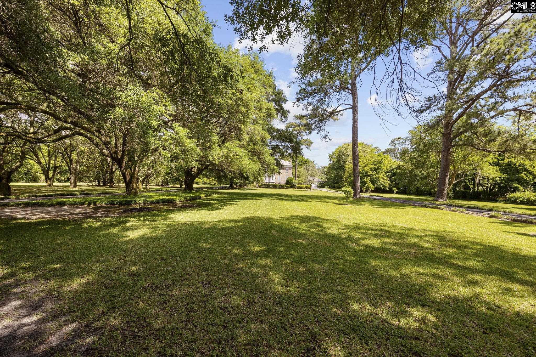 1100 W Carolina Avenue