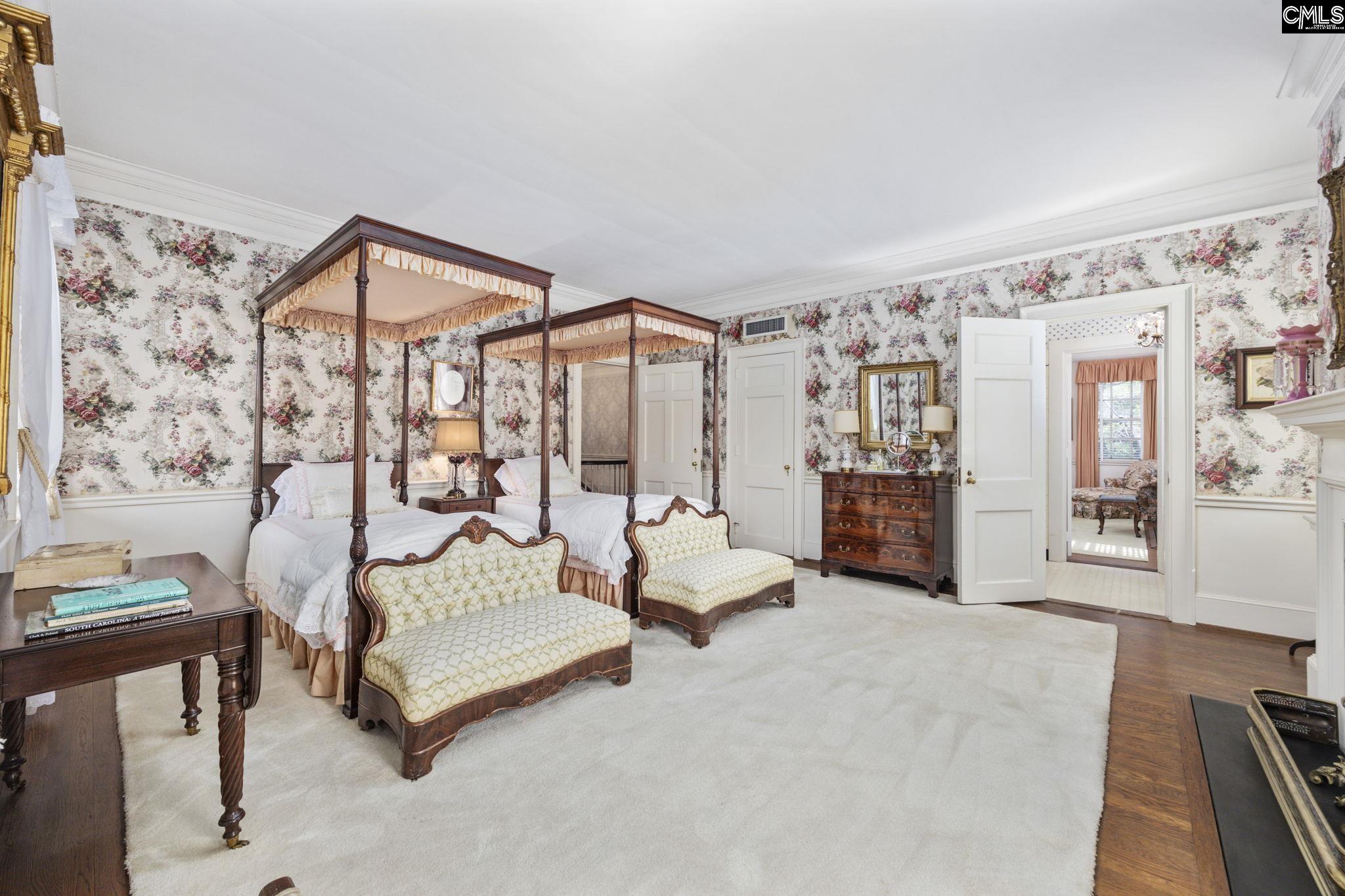 1100 W Carolina Avenue