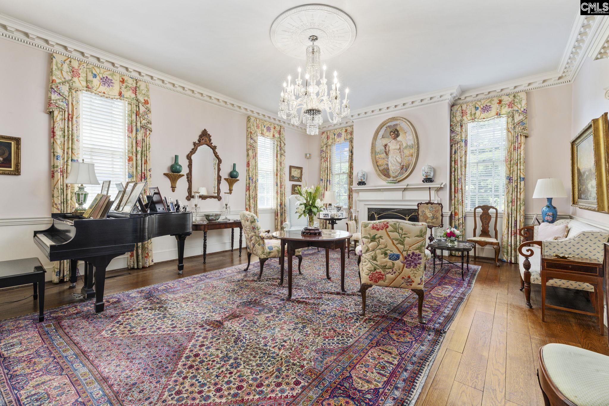 1100 W Carolina Avenue