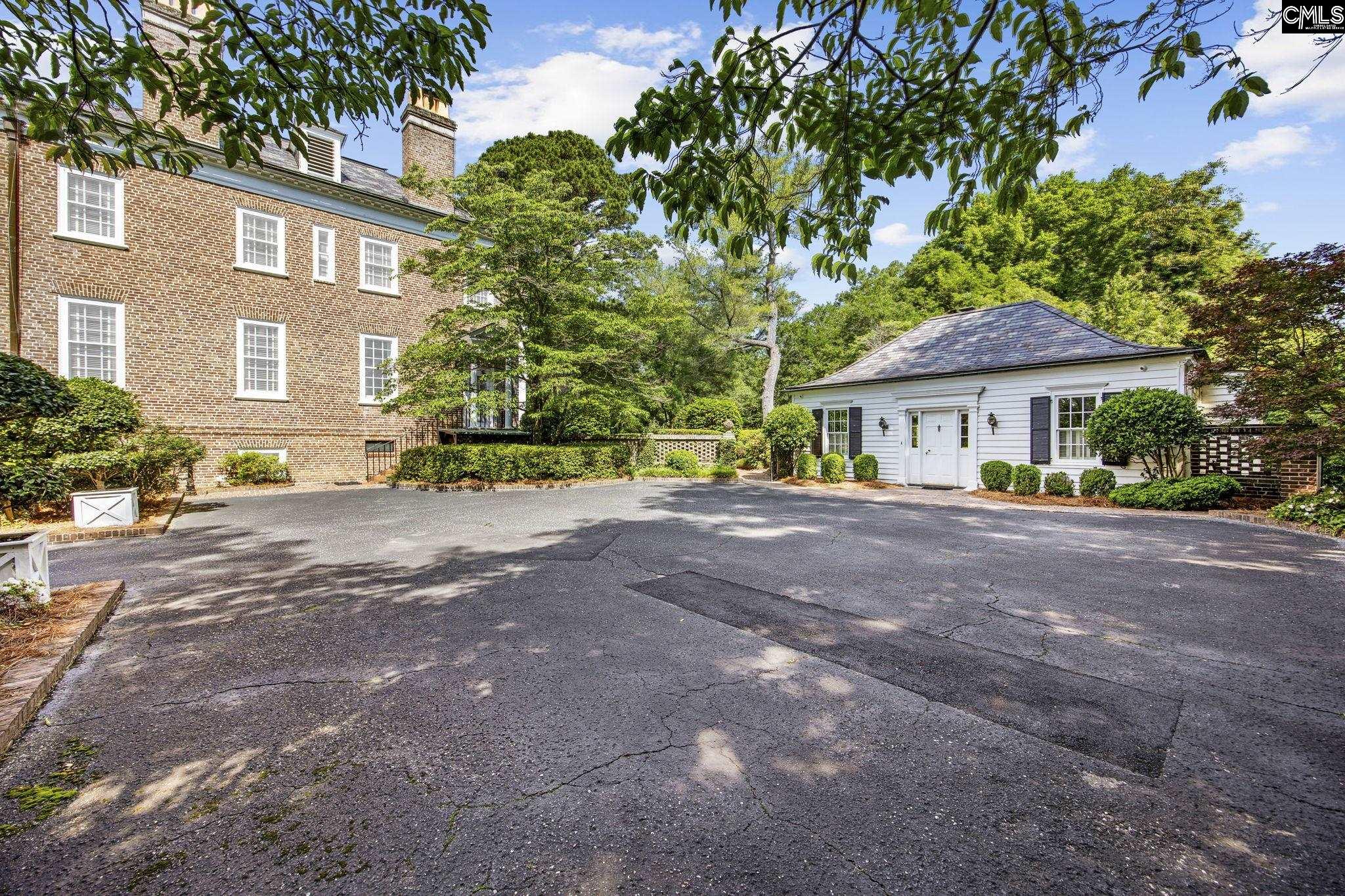 1100 W Carolina Avenue