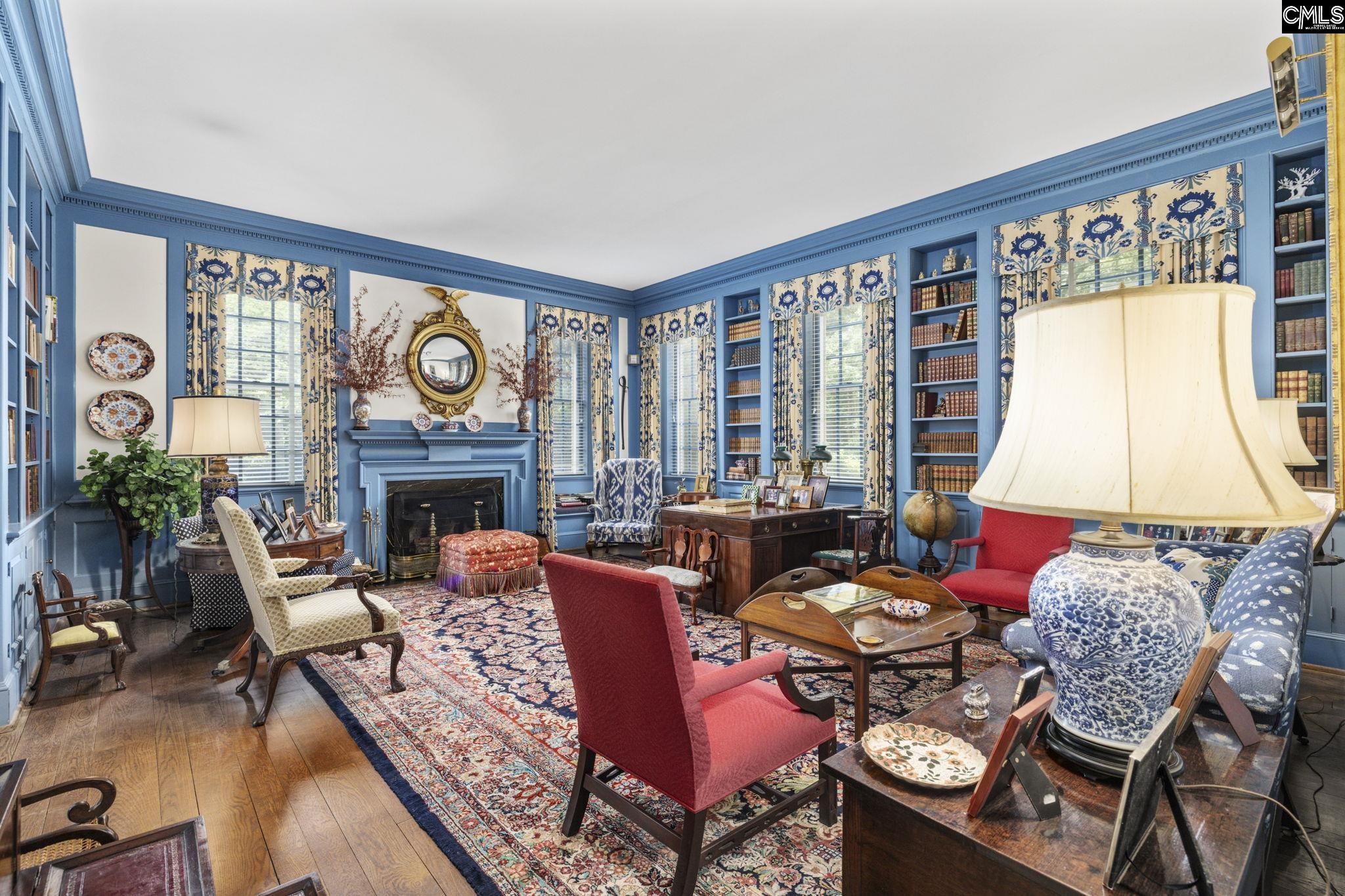 1100 W Carolina Avenue