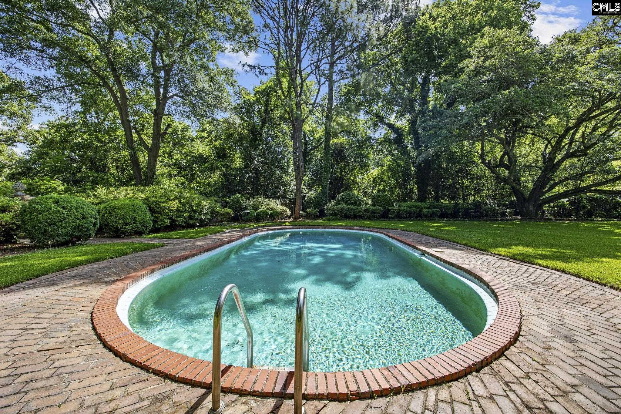 1100 W Carolina Avenue